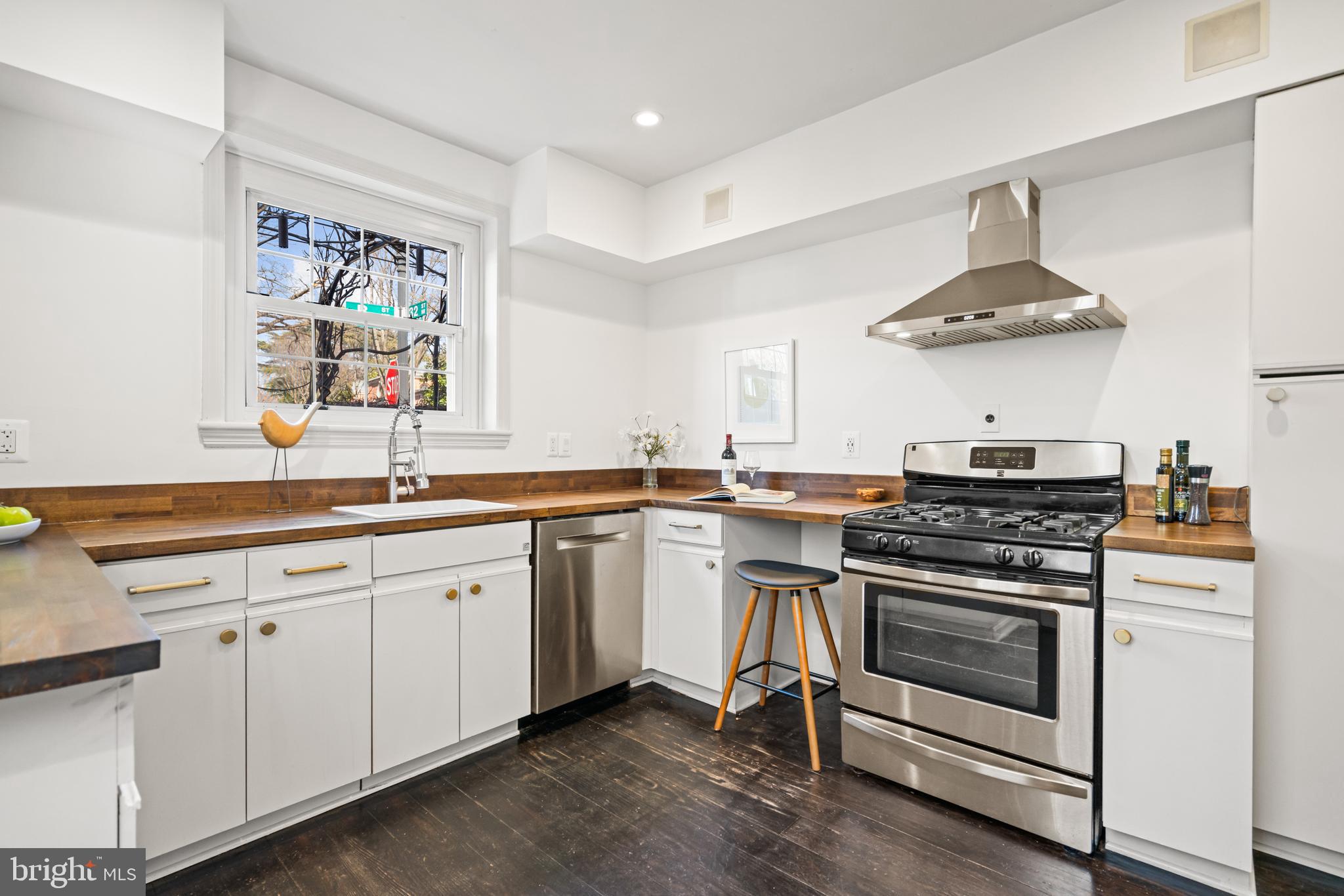 GEORGETOWN - Residential