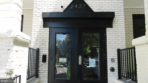 Condo For Rent - 2427 Lakeview Avenue #2C<br/> BALTIMORE, MD 21217