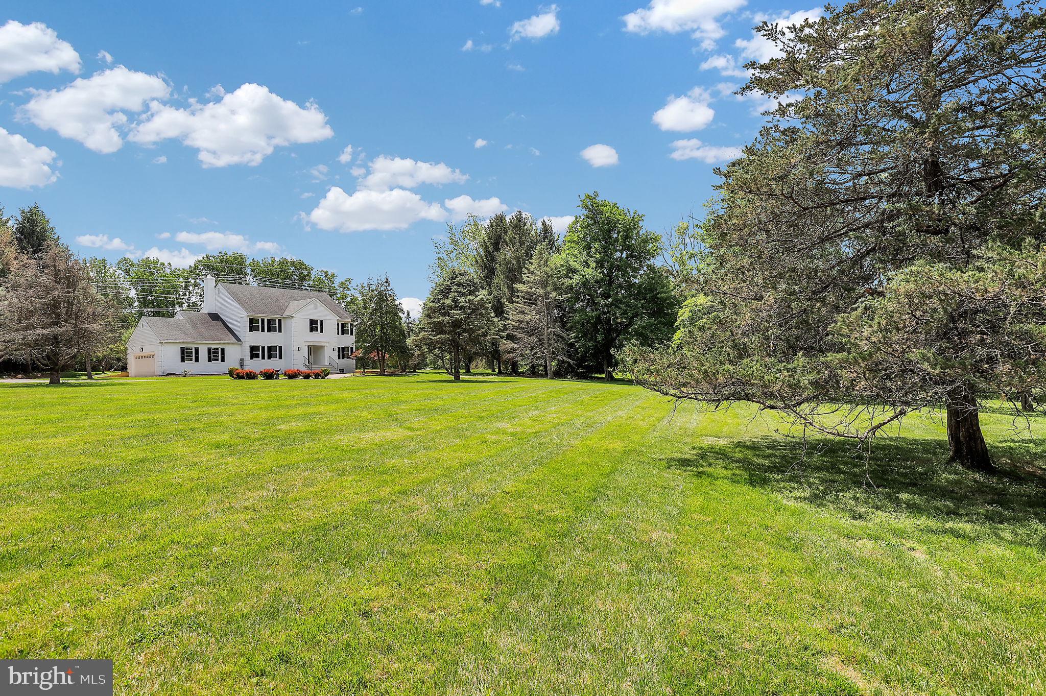 PT ROCKVILLE OUT RES 3 - Residential