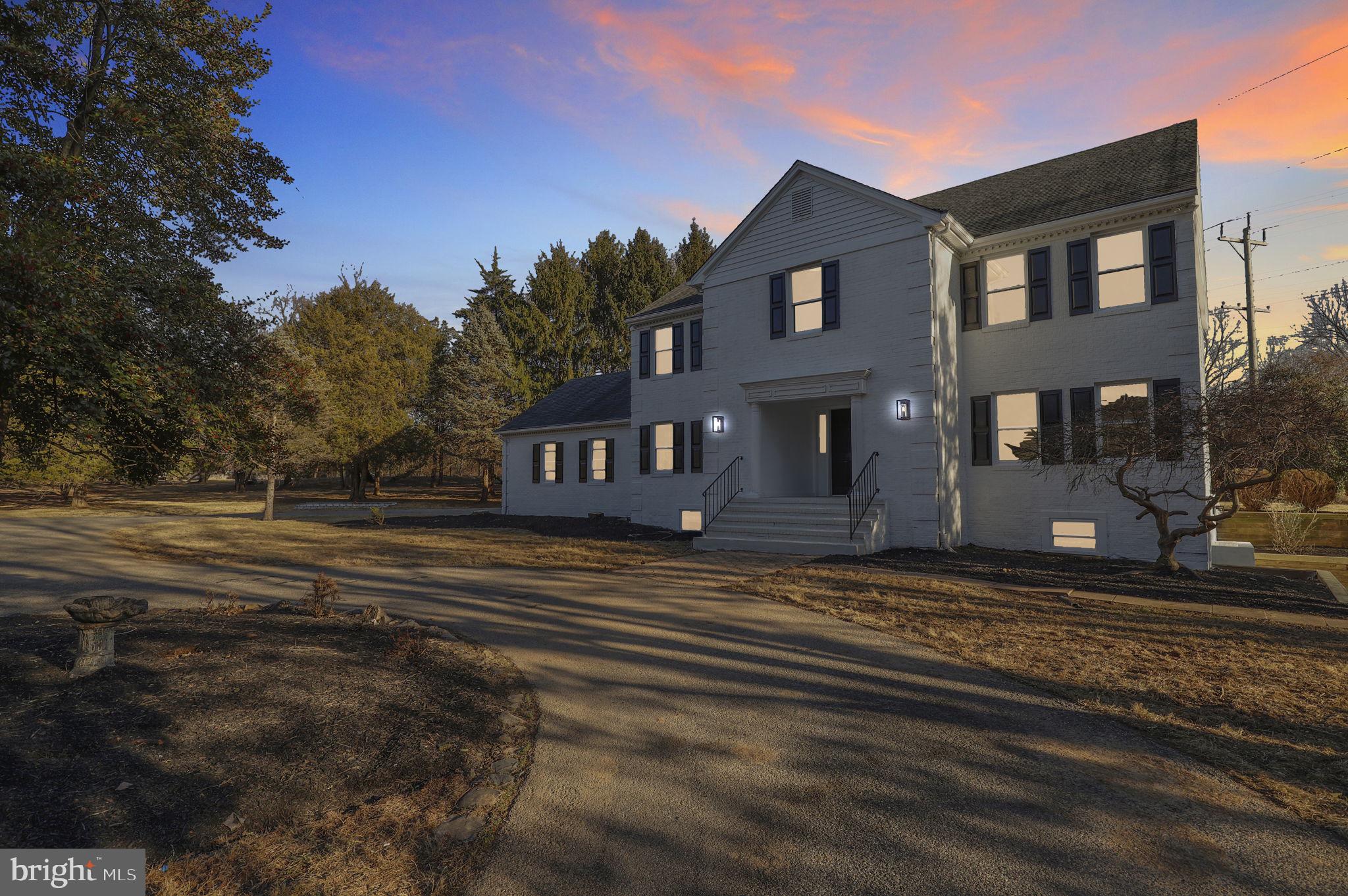 PT ROCKVILLE OUT RES 3 - Residential