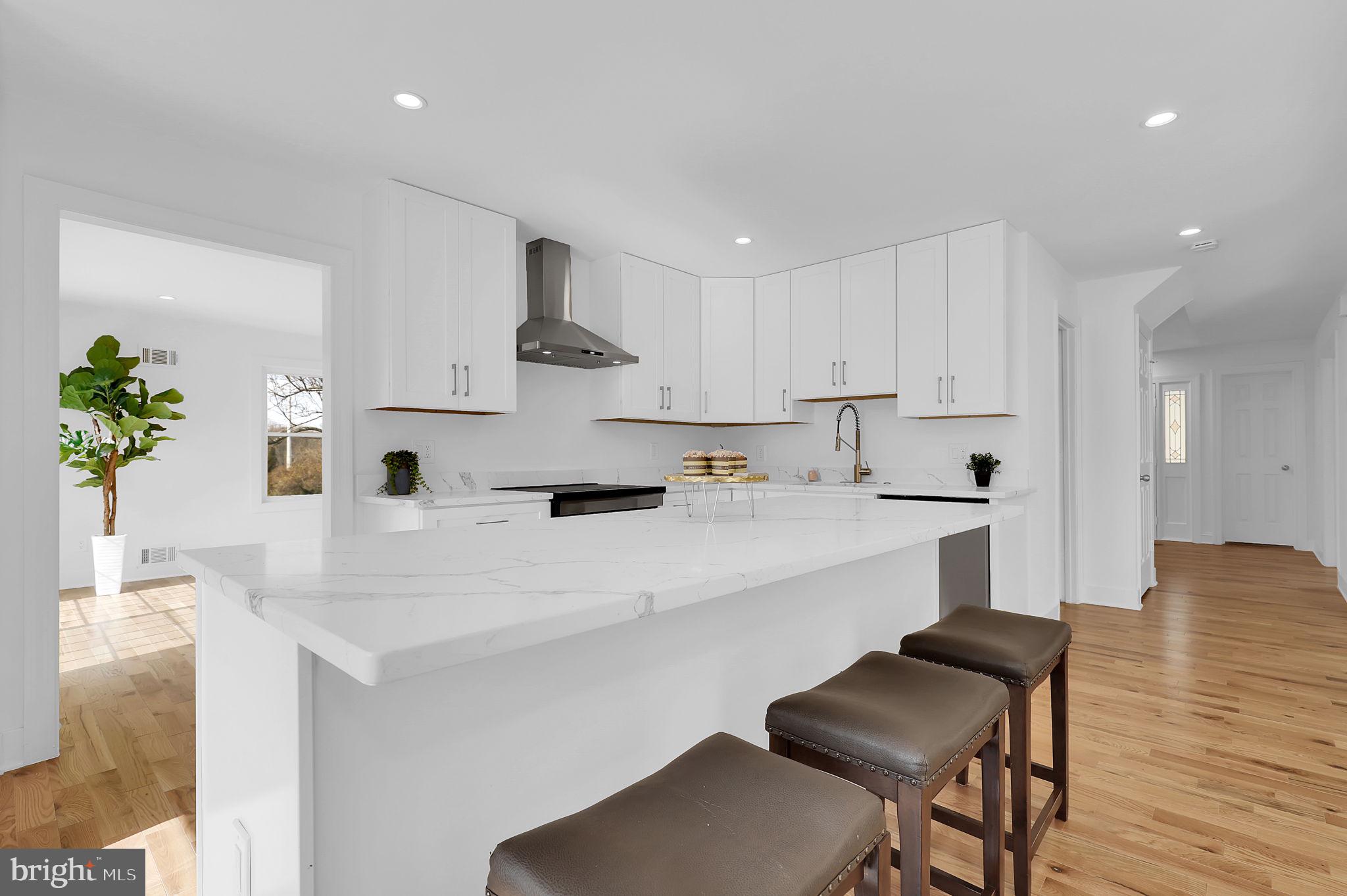 PT ROCKVILLE OUT RES 3 - Residential