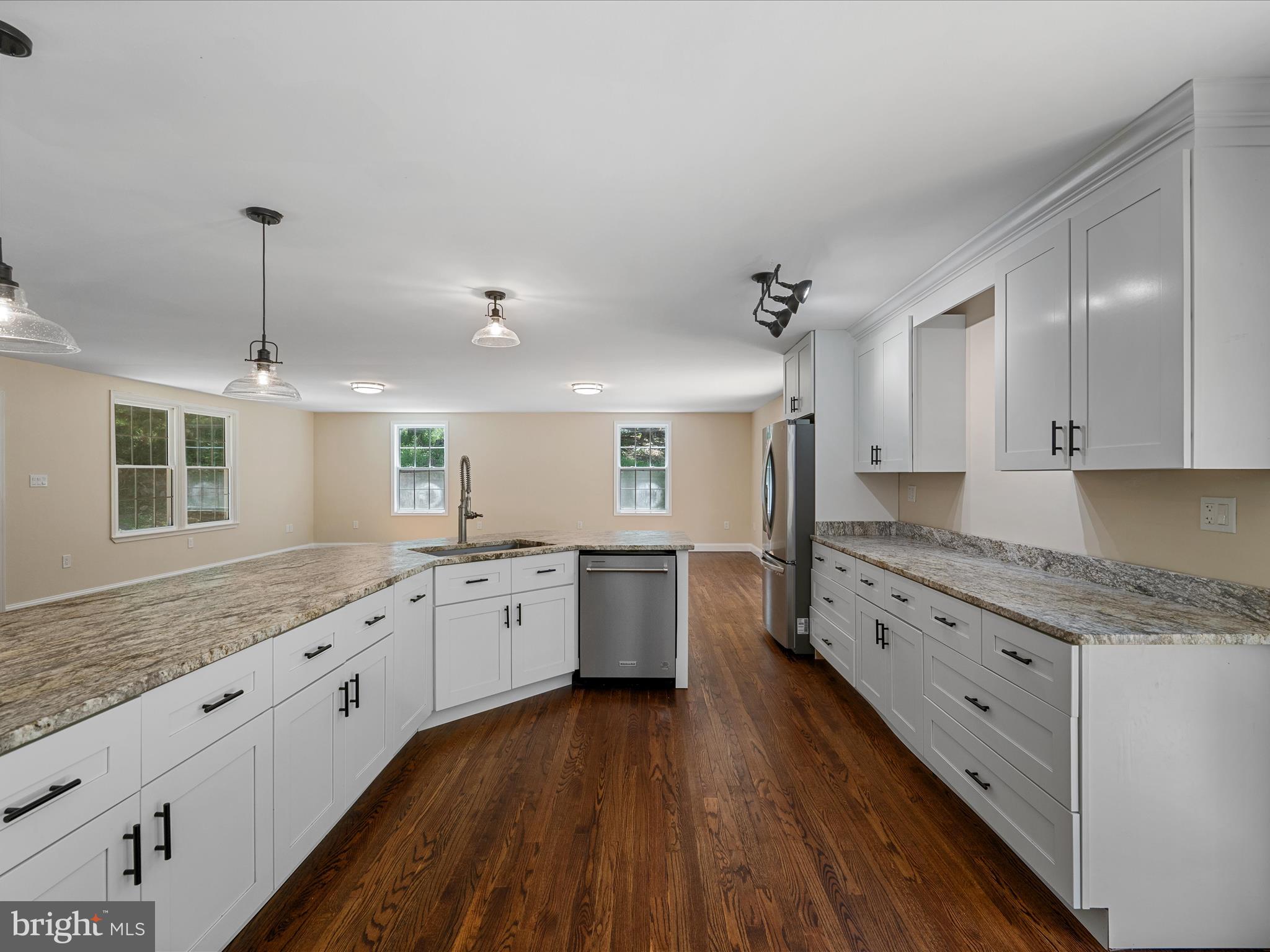 SHANNONDALE - Residential