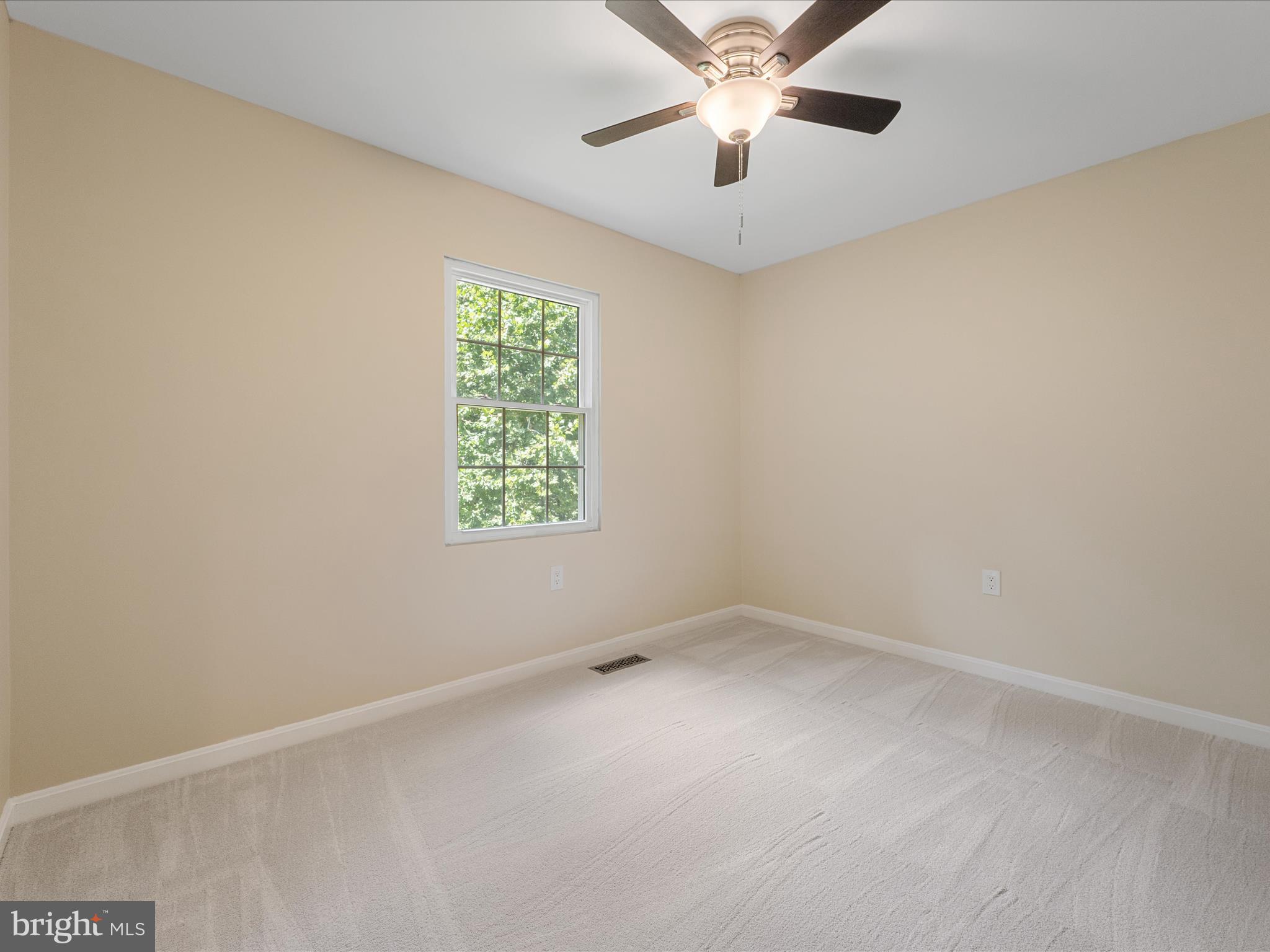 SHANNONDALE - Residential