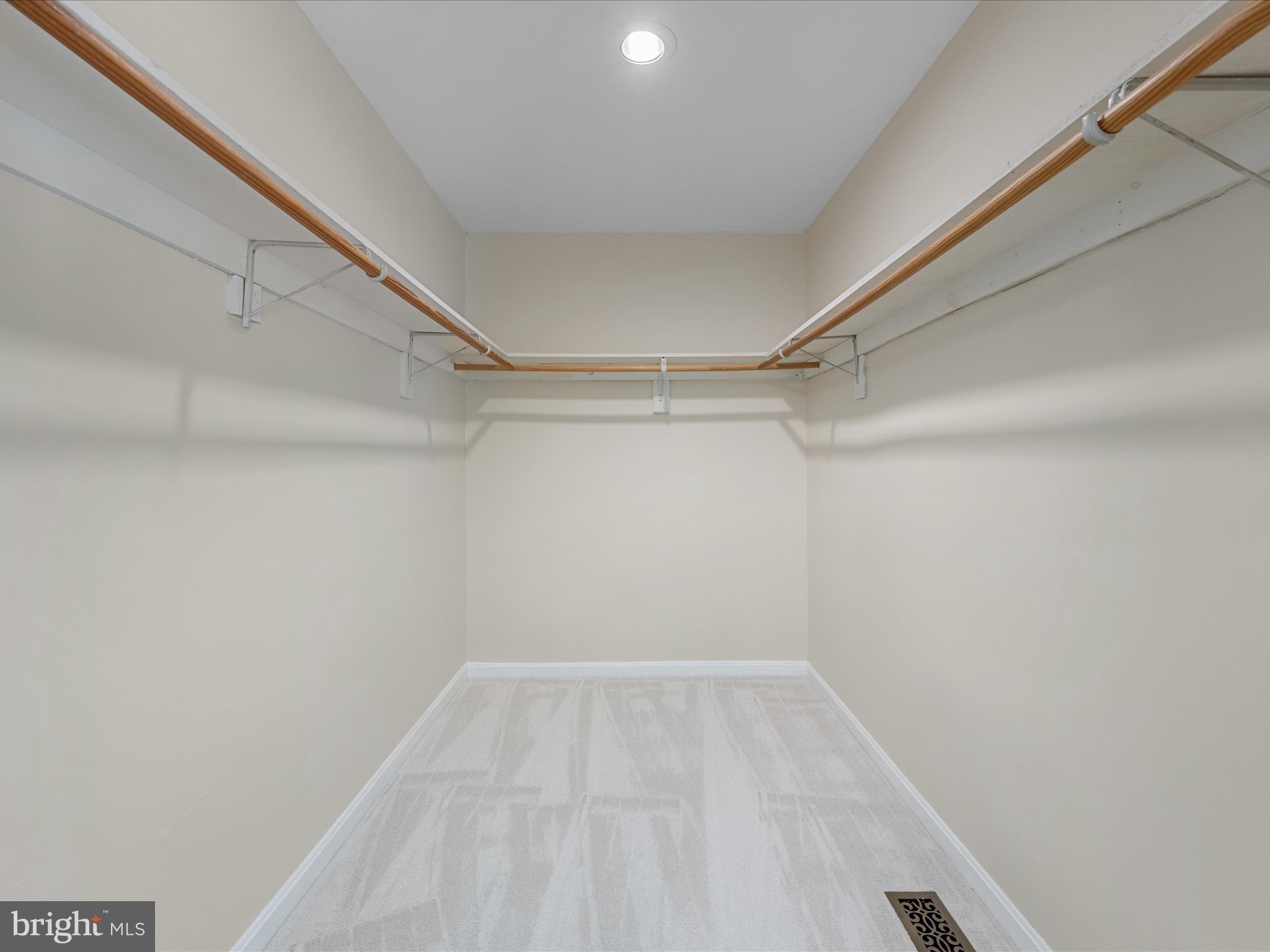 SHANNONDALE - Residential