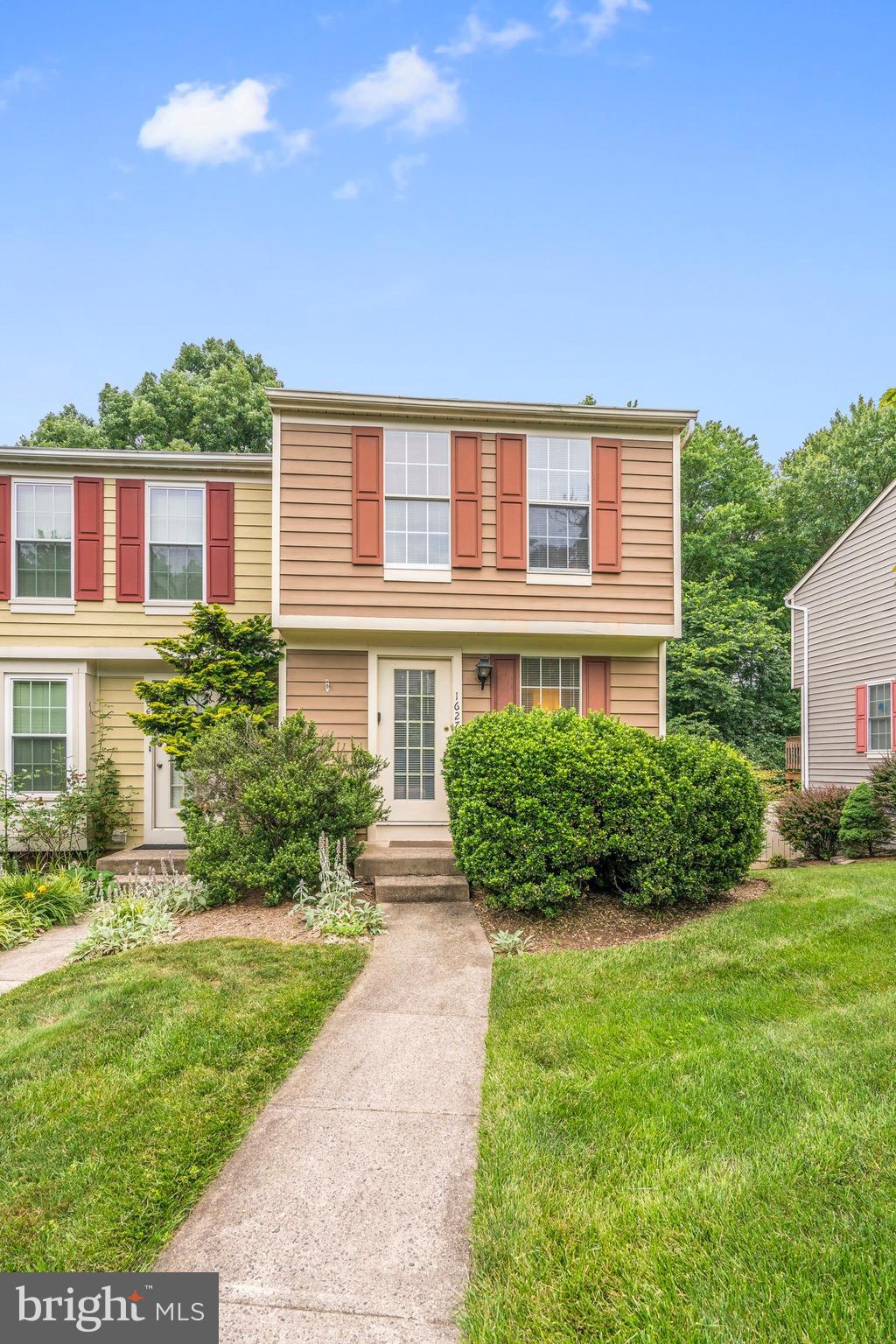 RESTON - Residential
