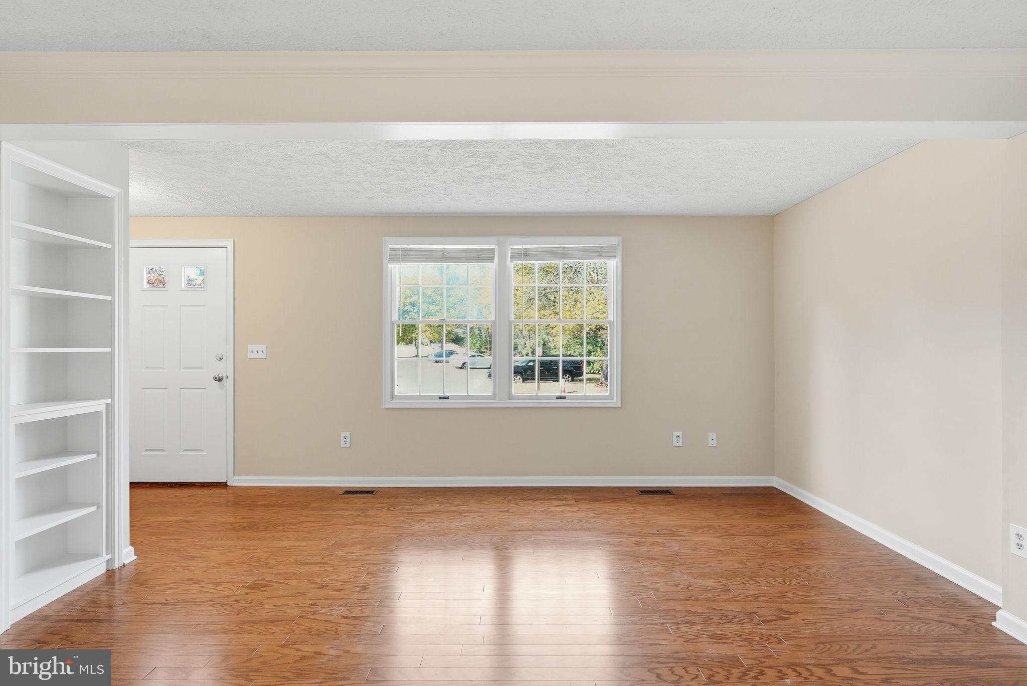 POTOMAC FAIRWAYS - Residential Lease