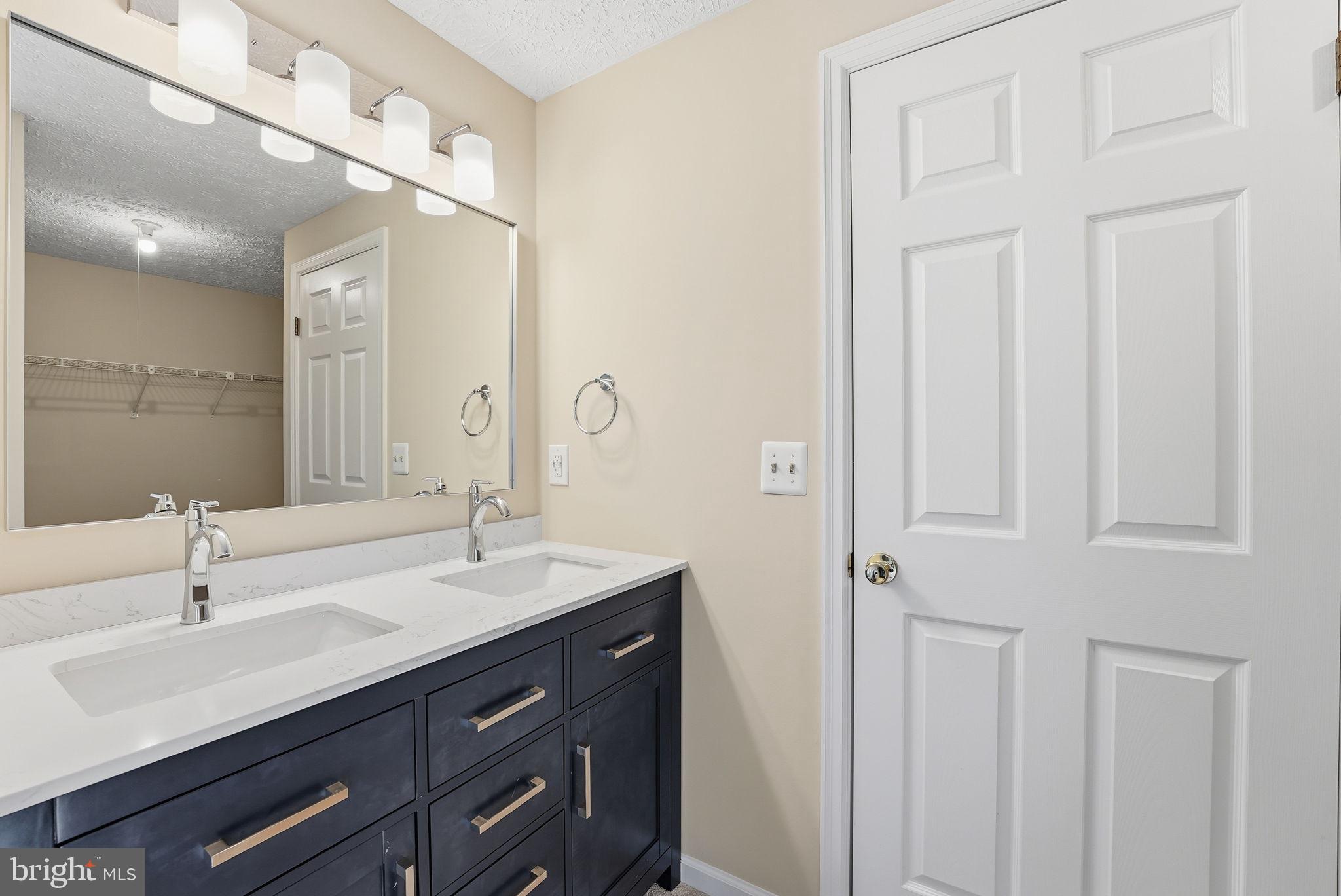 POTOMAC FAIRWAYS - Residential Lease