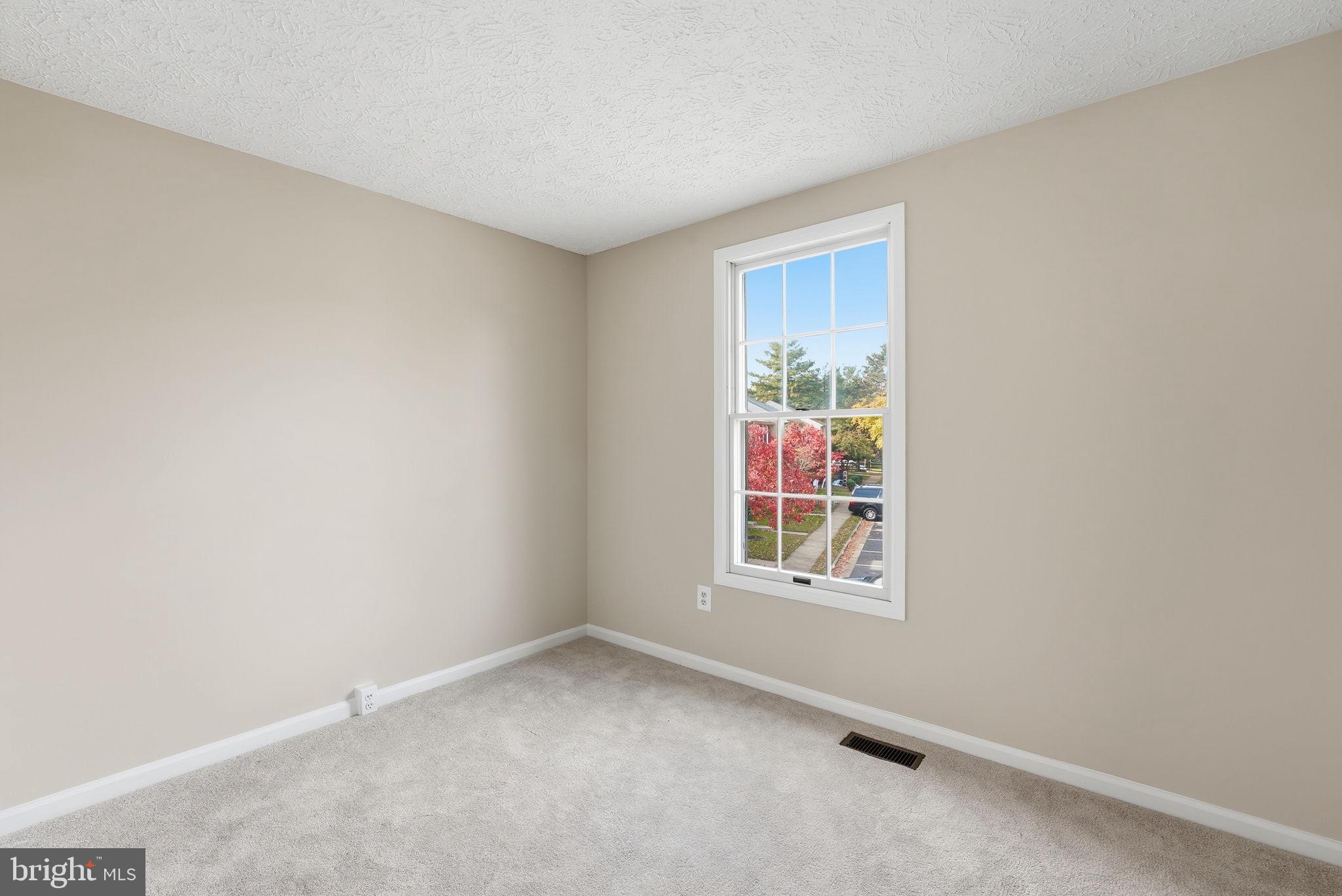 POTOMAC FAIRWAYS - Residential Lease