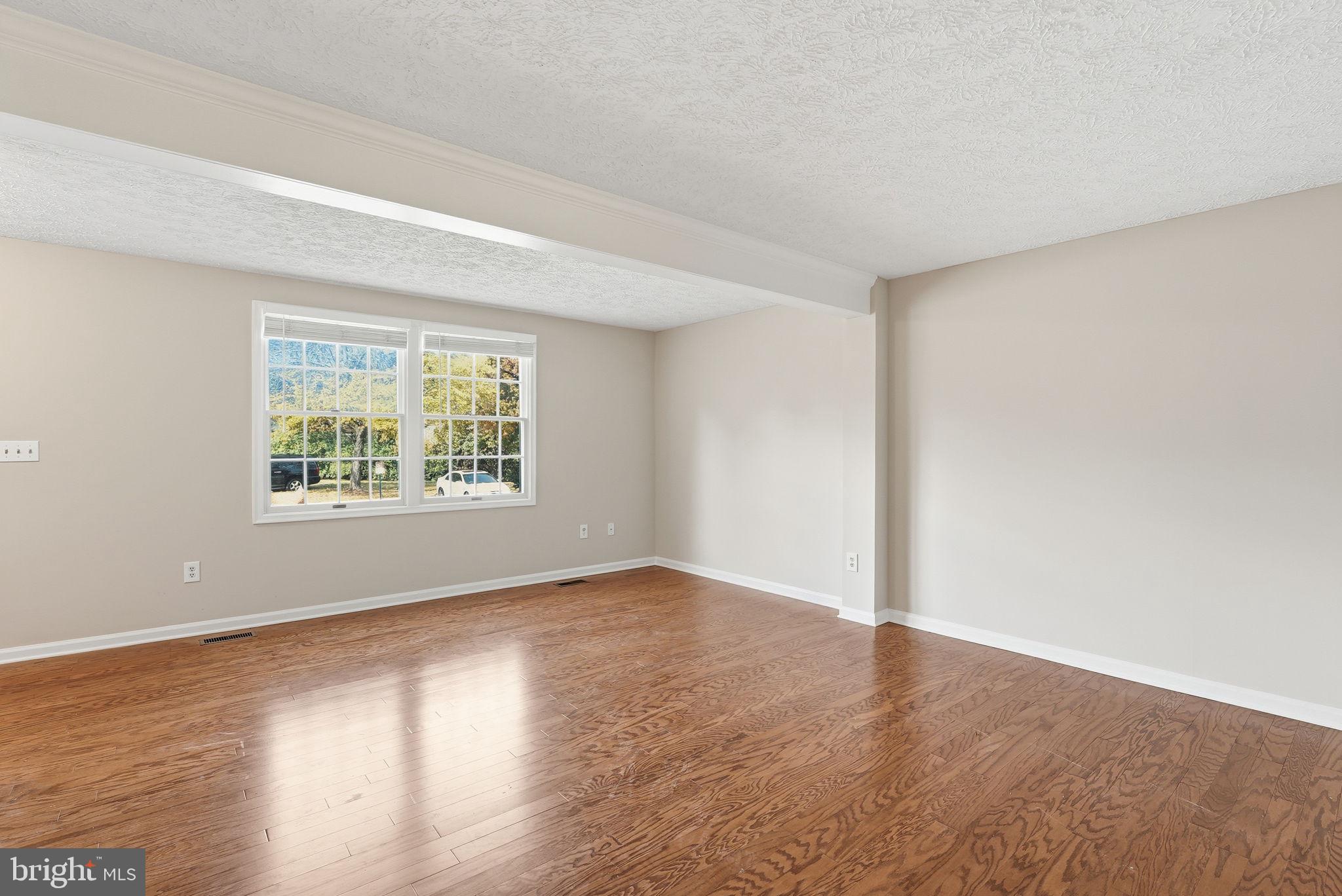 POTOMAC FAIRWAYS - Residential Lease