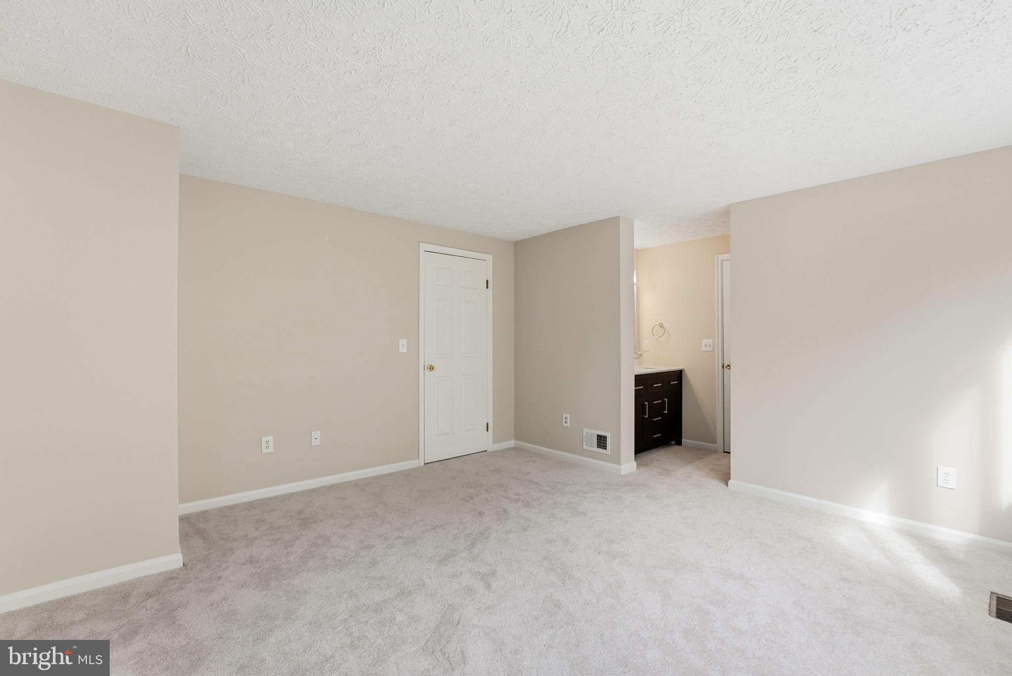 POTOMAC FAIRWAYS - Residential Lease