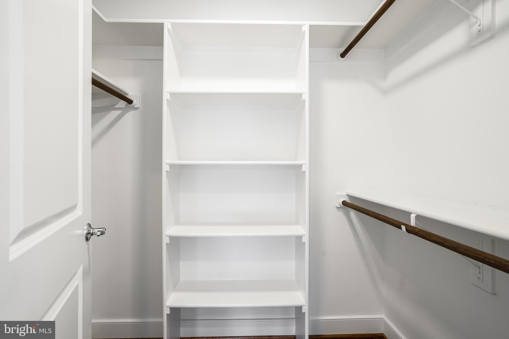 RIDGEVIEW - Residential