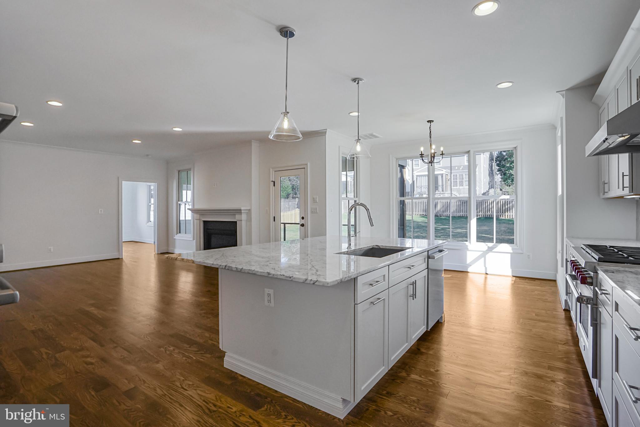 RIDGEVIEW - Residential