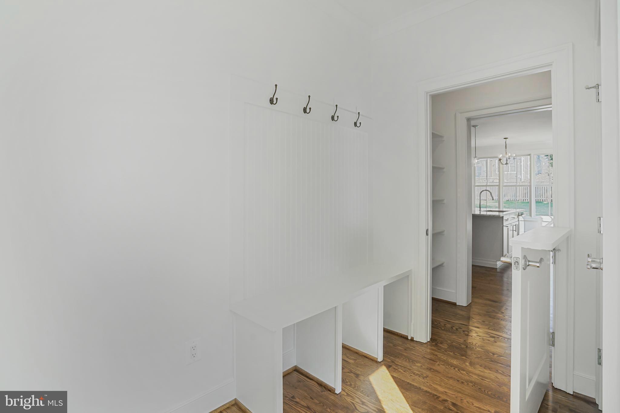 RIDGEVIEW - Residential