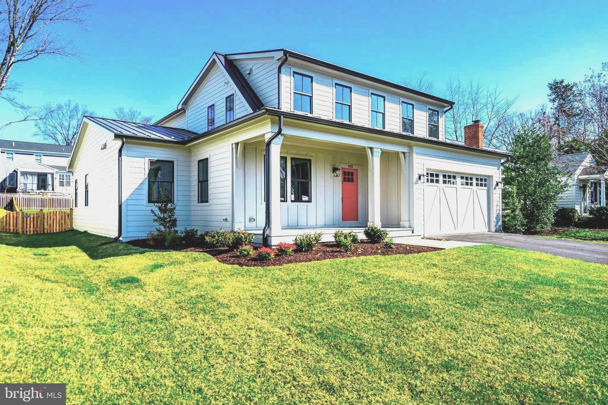 RIDGEVIEW - Residential