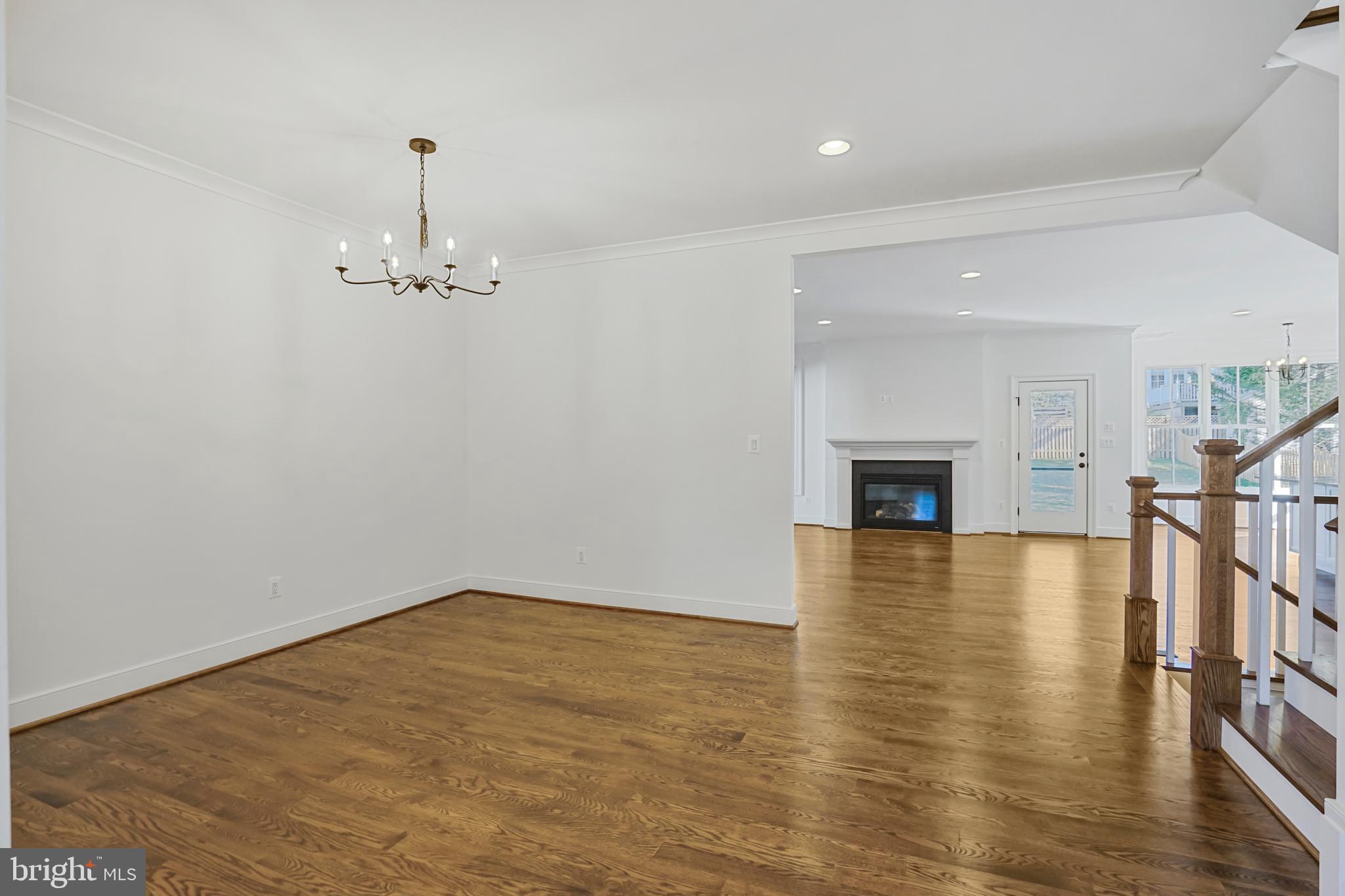 RIDGEVIEW - Residential