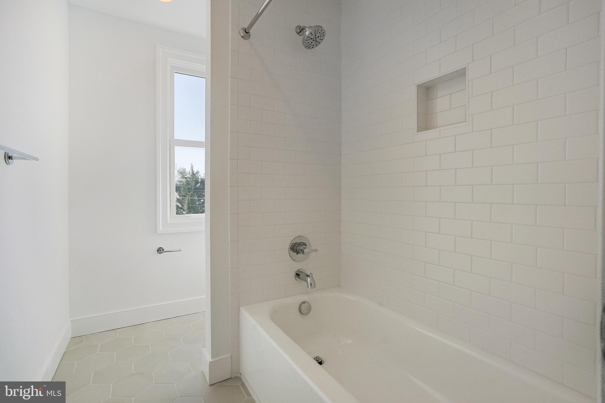 RIDGEVIEW - Residential