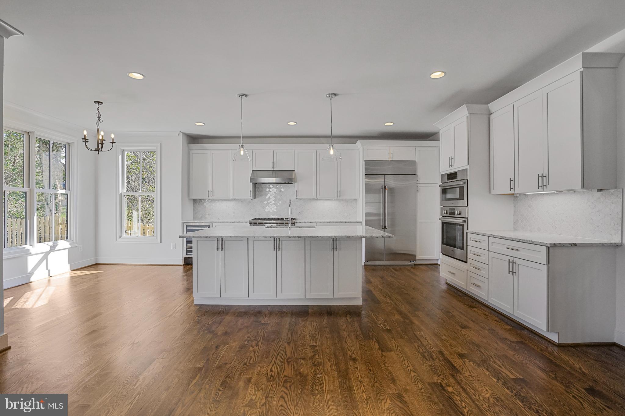 RIDGEVIEW - Residential