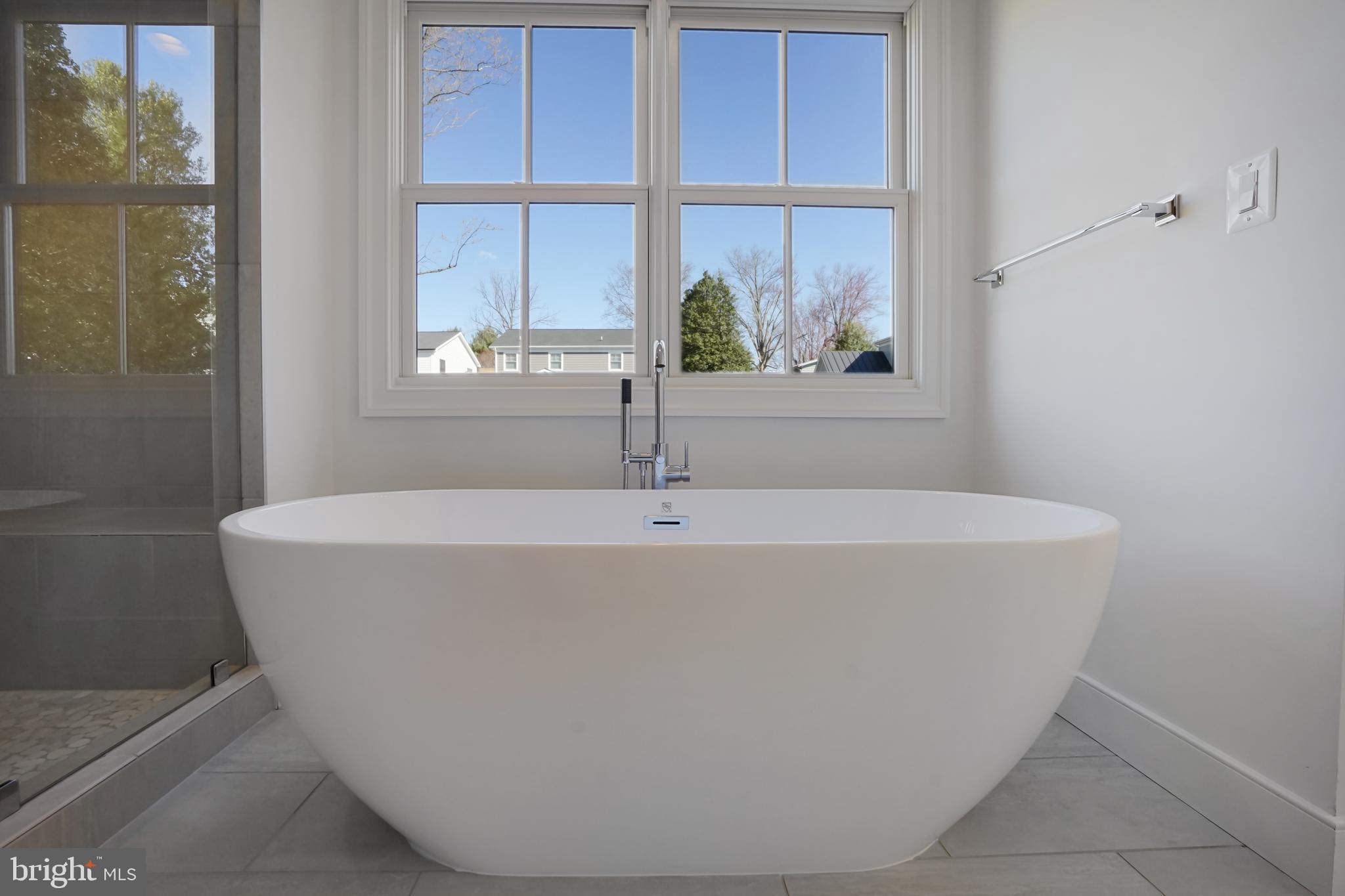 RIDGEVIEW - Residential