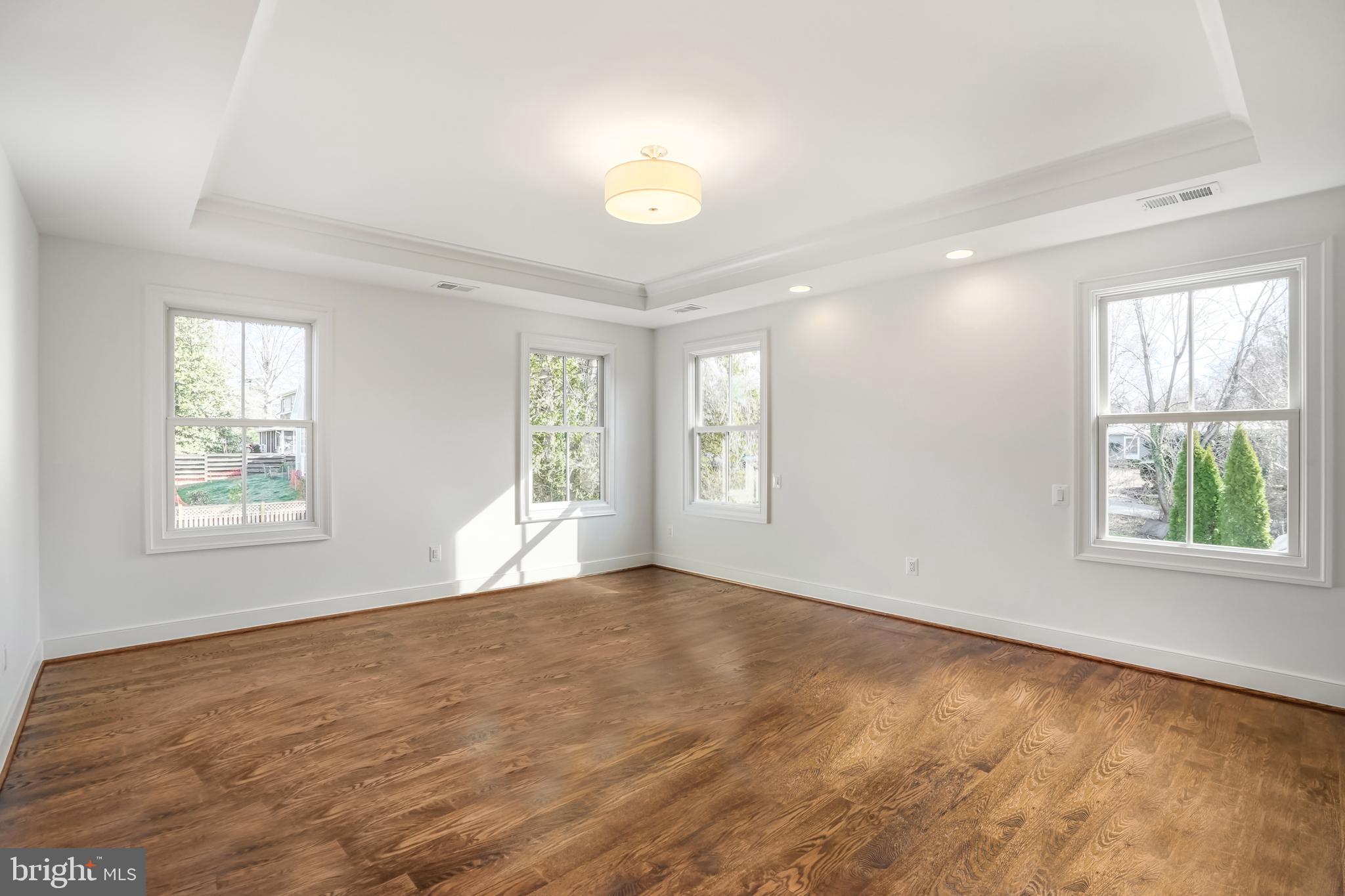 RIDGEVIEW - Residential