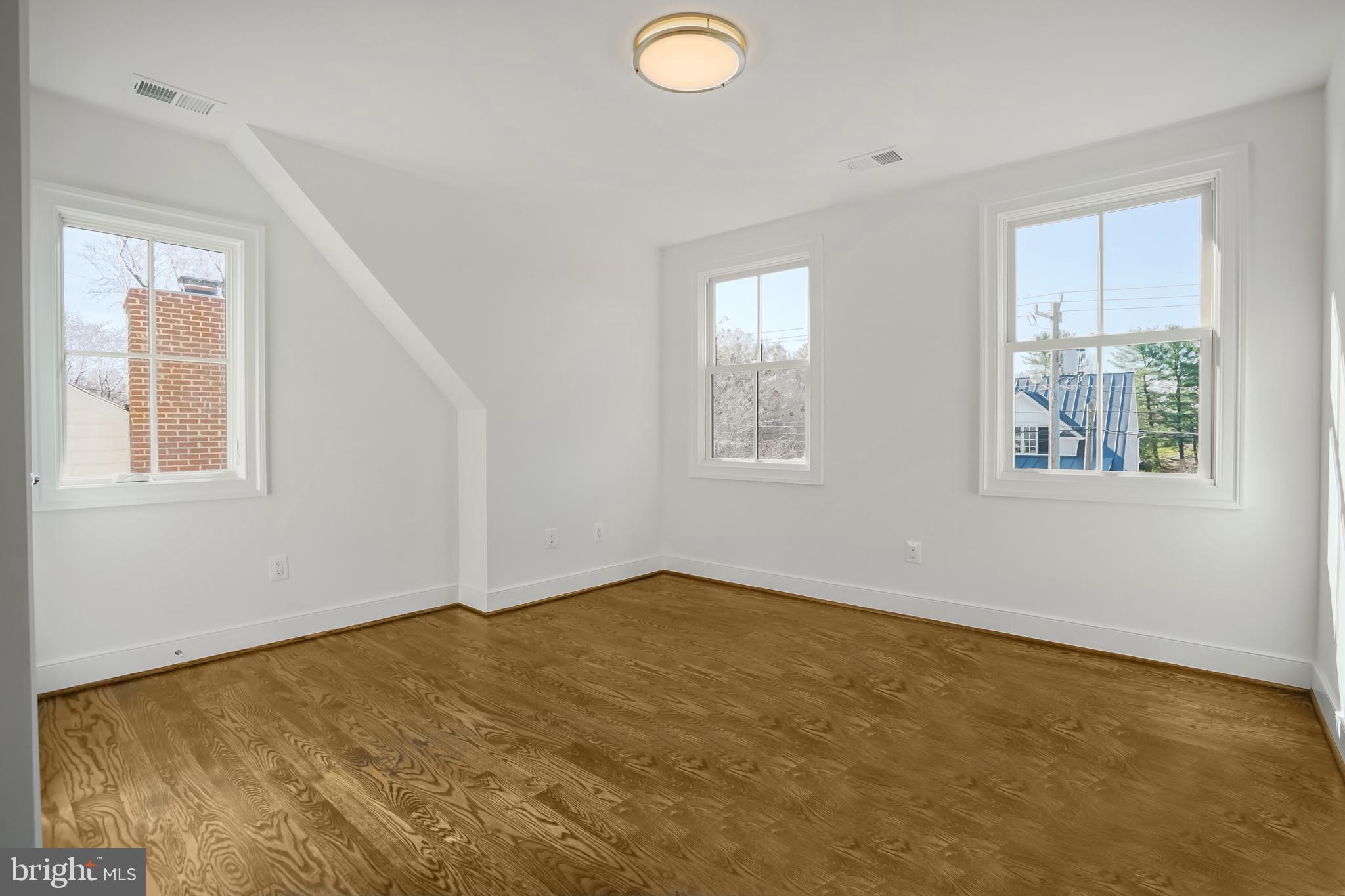 RIDGEVIEW - Residential