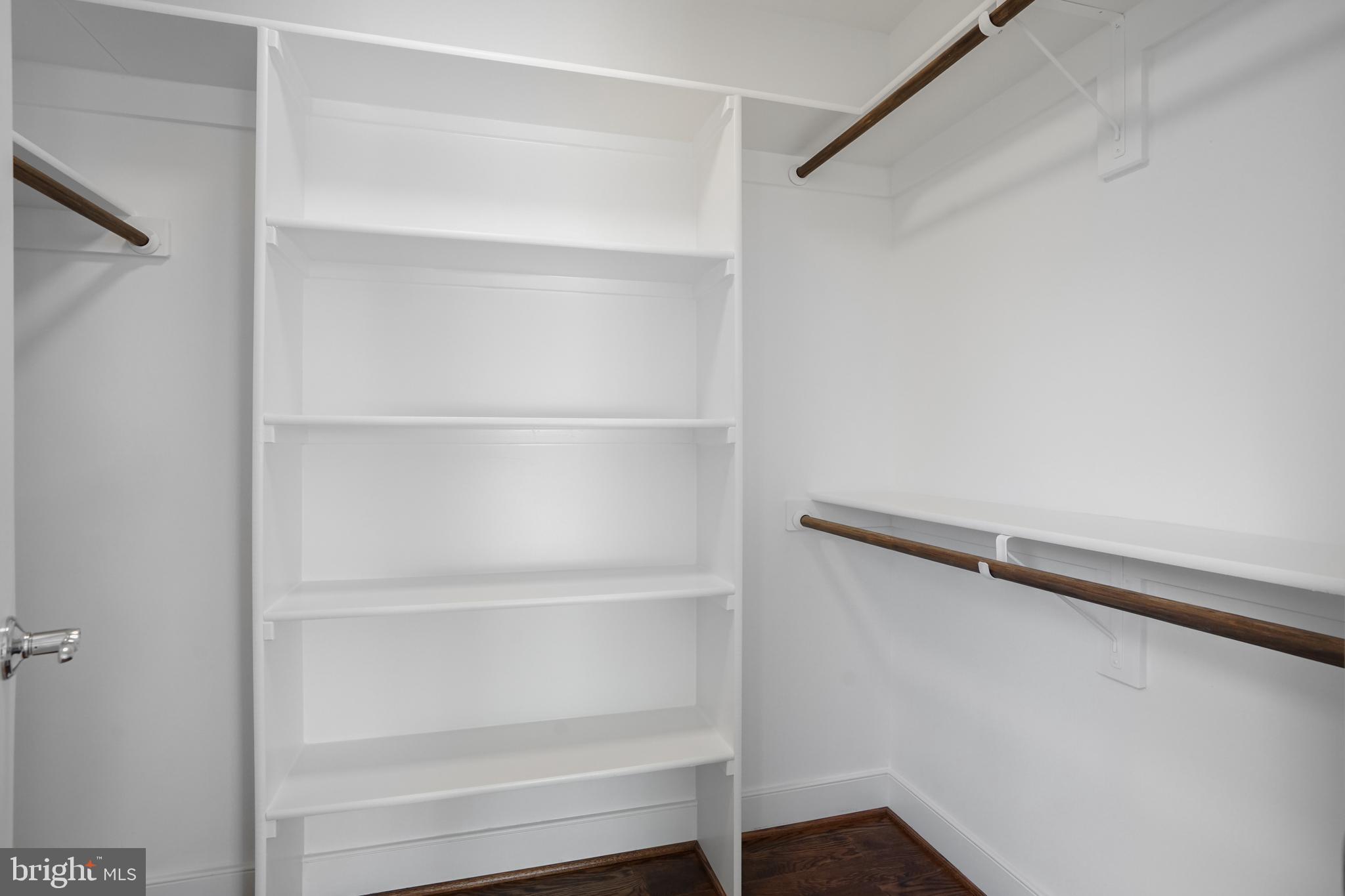 RIDGEVIEW - Residential