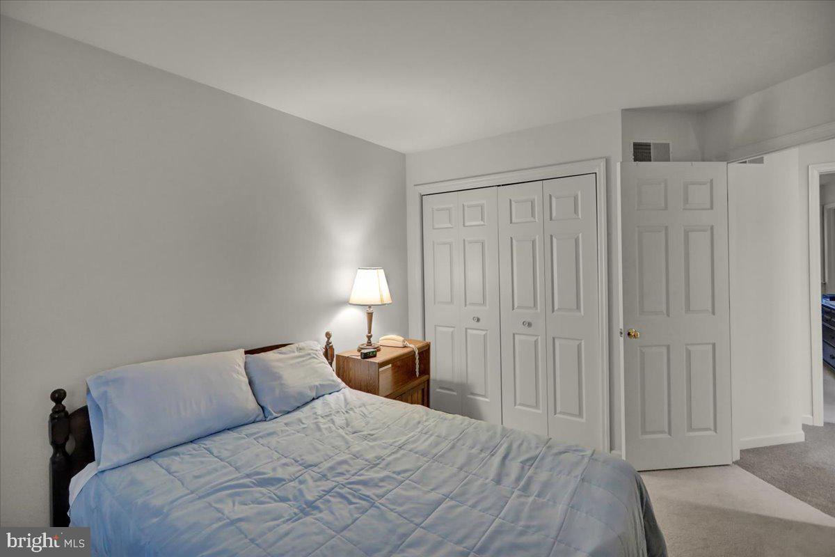 GABLE PARK WOODS - Residential