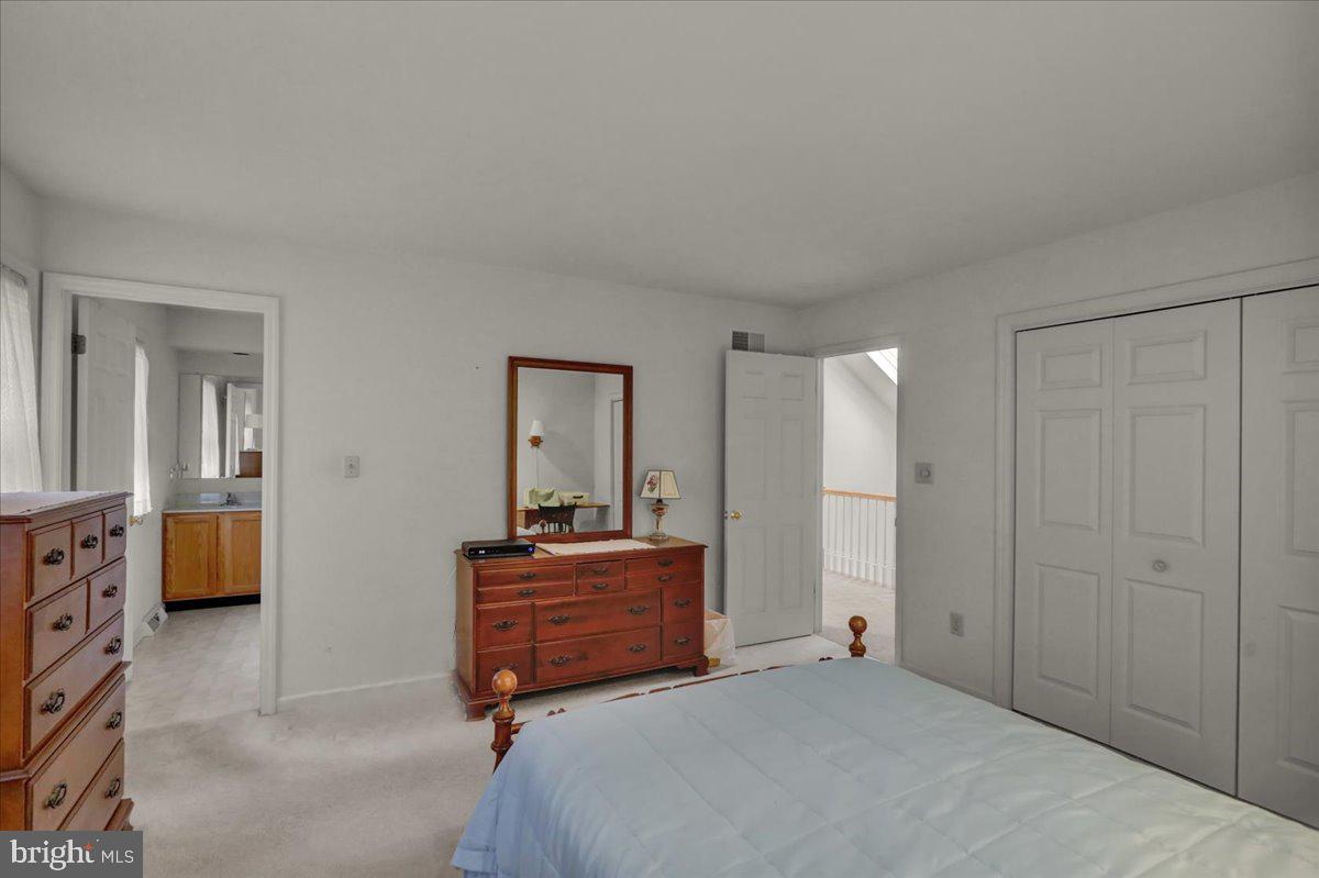 GABLE PARK WOODS - Residential