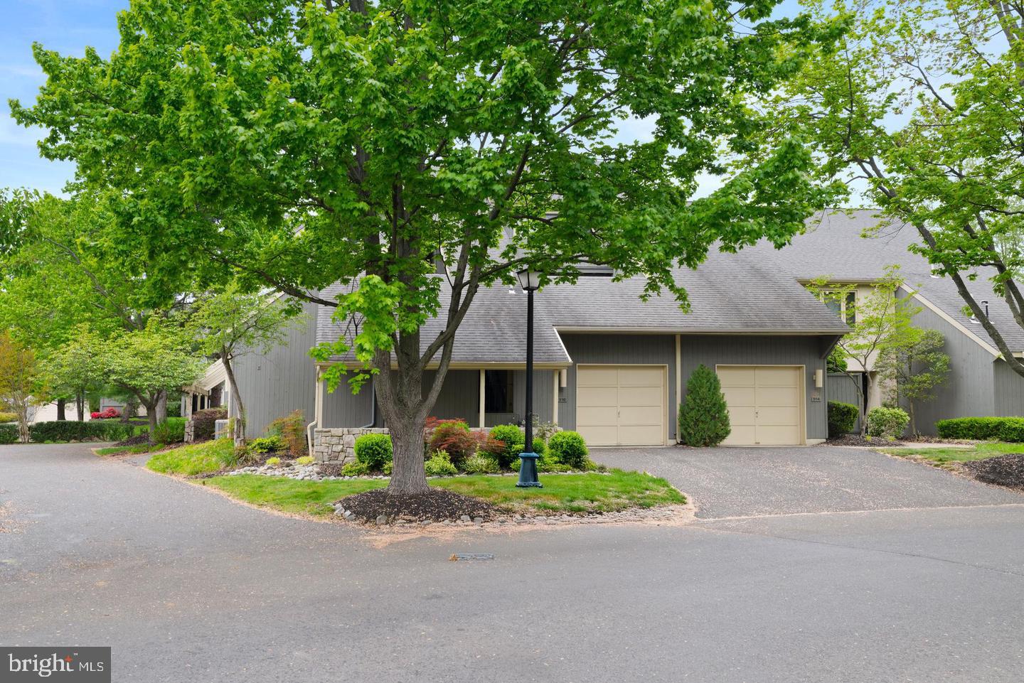 916 CHANTICLEER