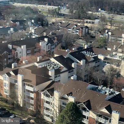 ONE PARK CREST - Residential Lease