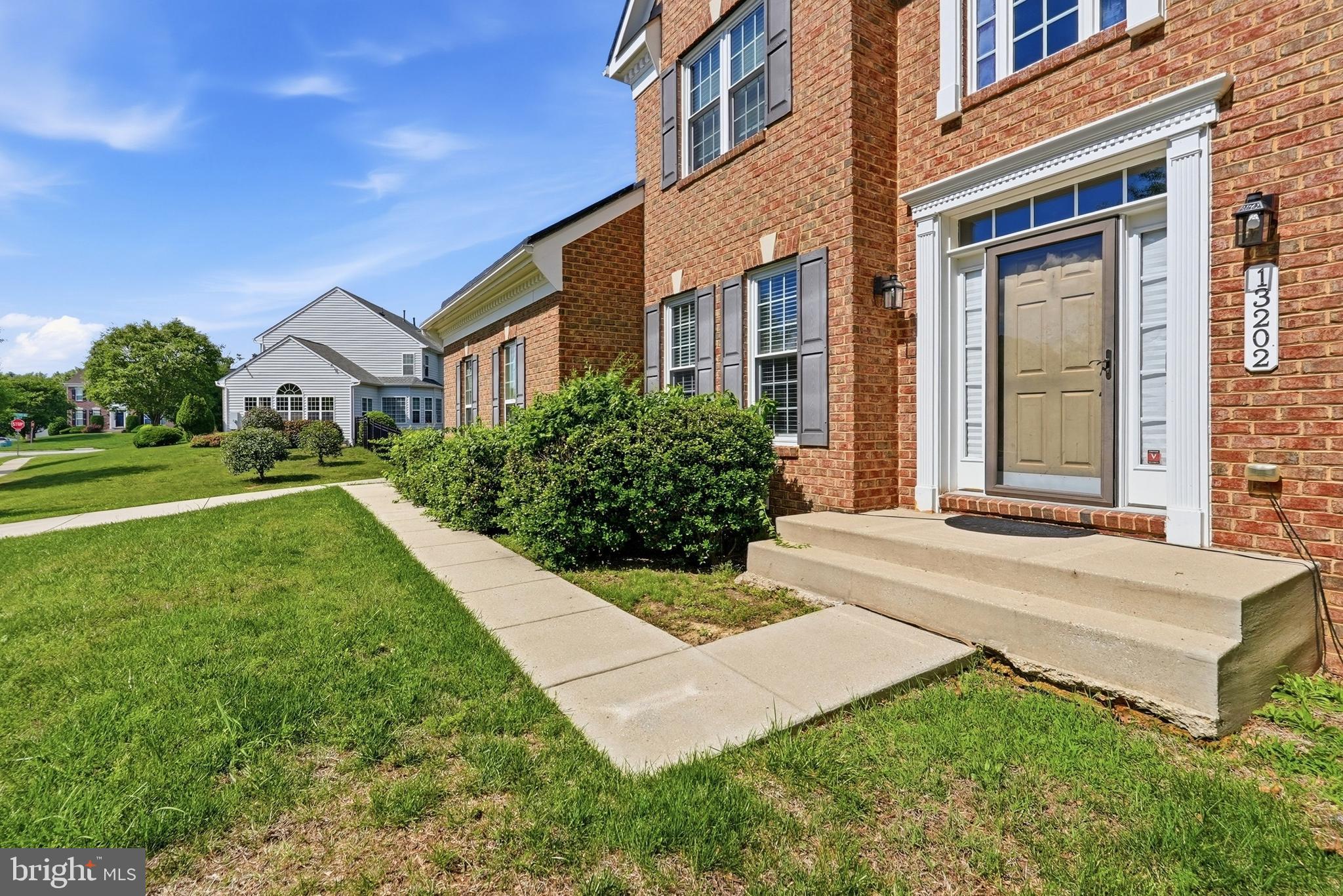 VILLAGES OF SAVANNAH - Residential