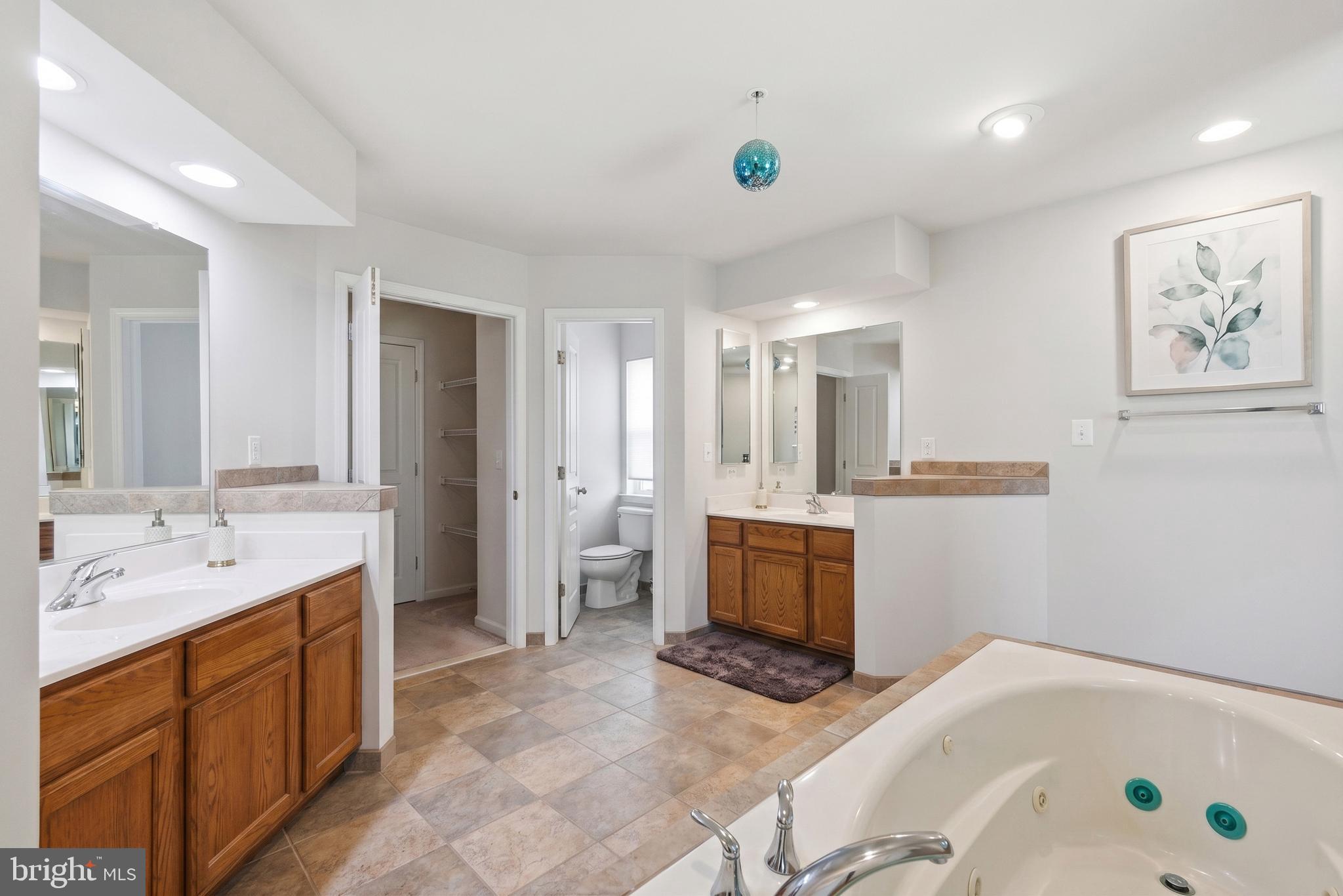 VILLAGES OF SAVANNAH - Residential