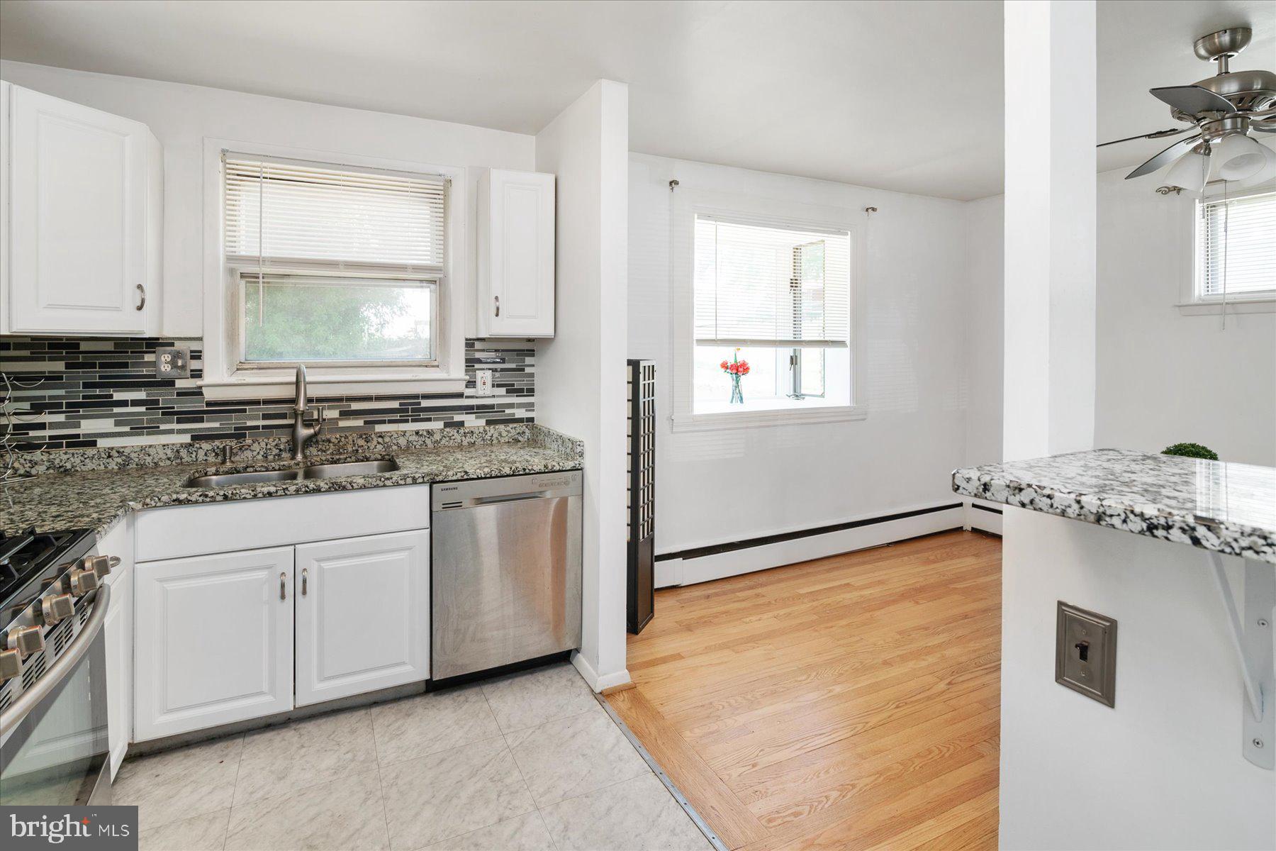 ROLAND TERRACE - Residential