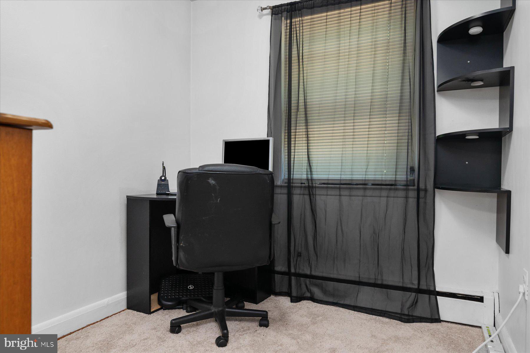 ROLAND TERRACE - Residential