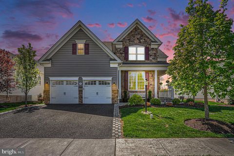 2250 STOCKTON DRIVE SCHWENKSVILLE PA 19473