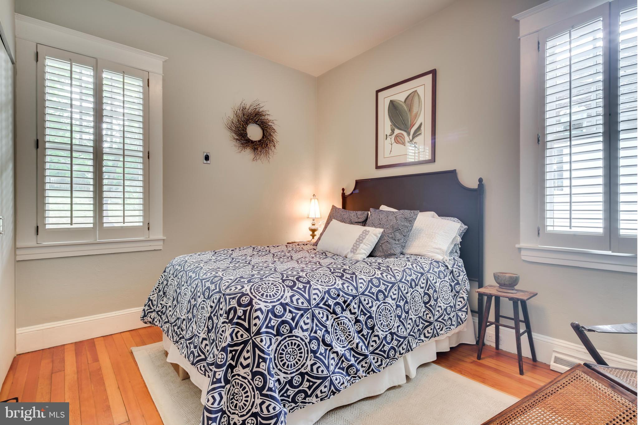 WARDOUR - Residential