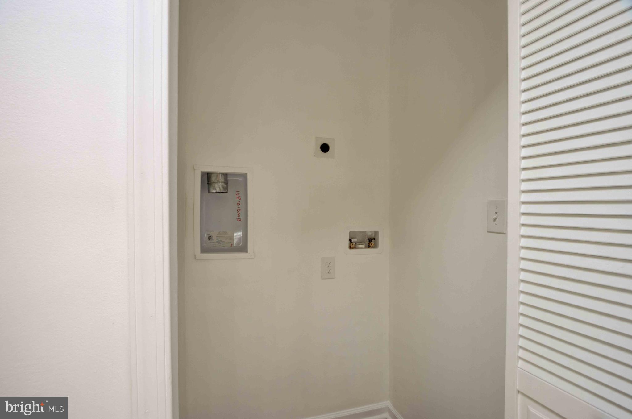 RIVERSIDE - Residential