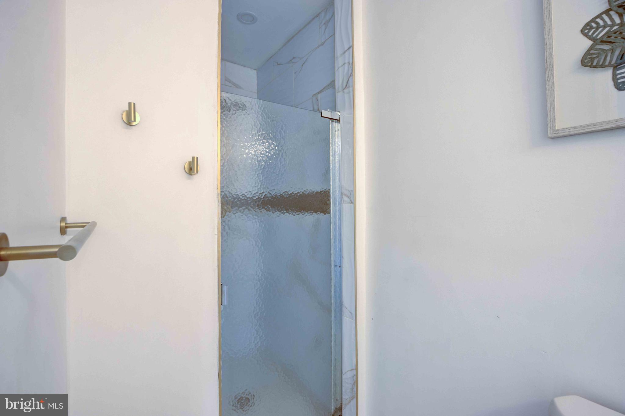 RIVERSIDE - Residential