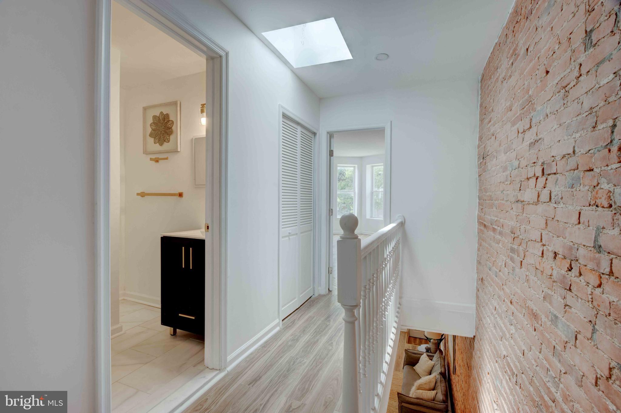 RIVERSIDE - Residential