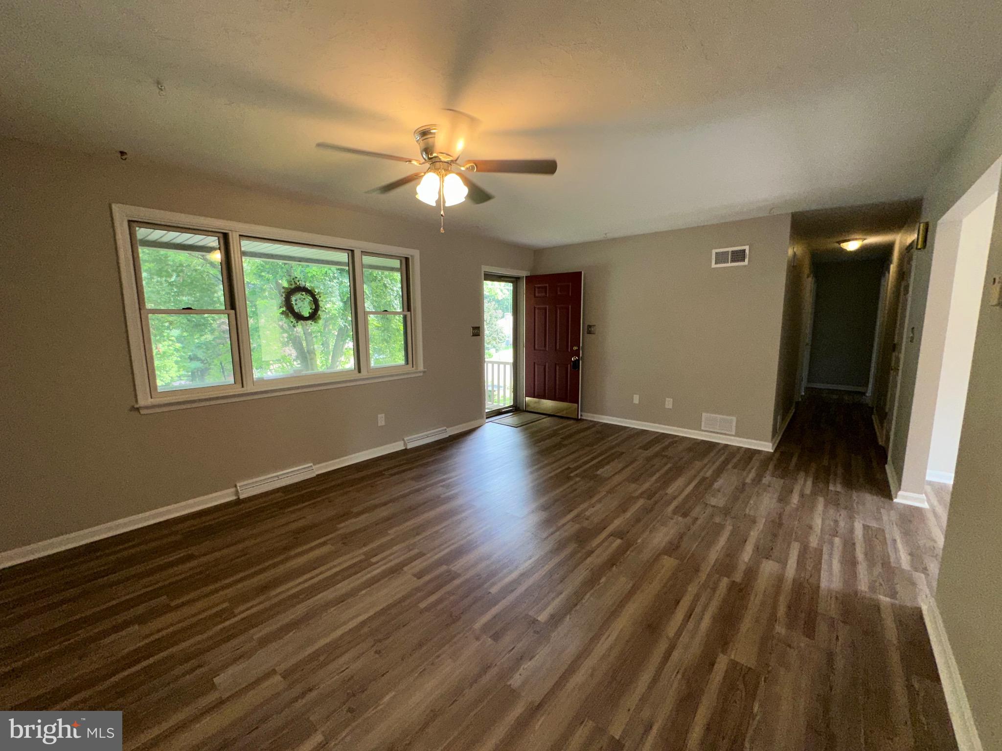 26 FARMINGTON DRIVE