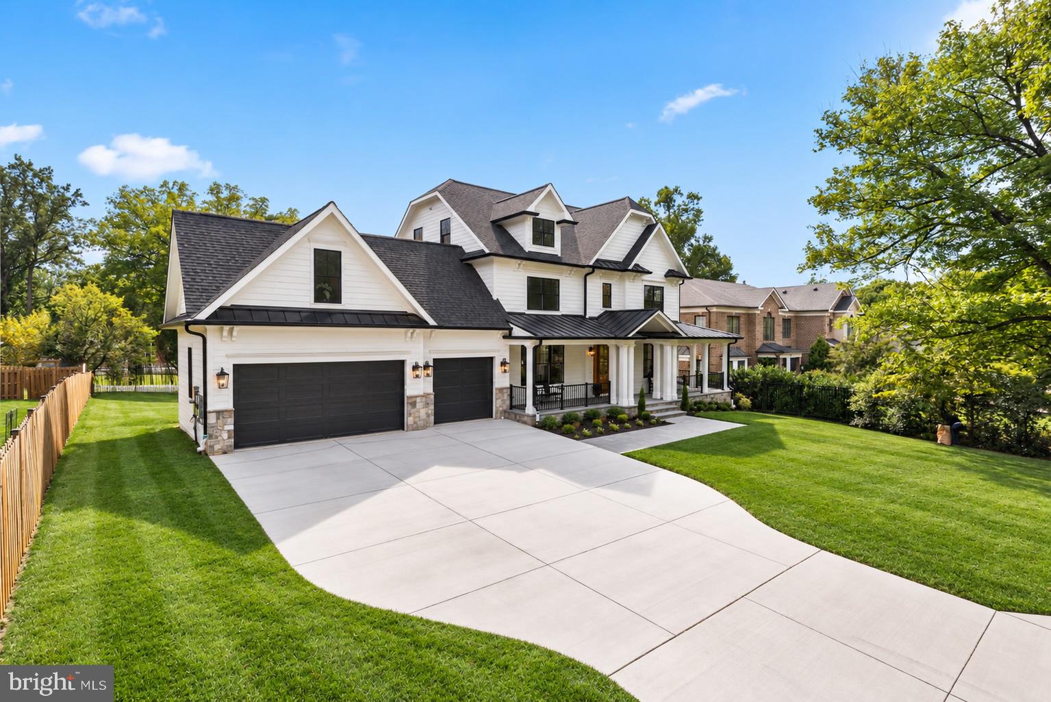 4 SEDGWICK LANE