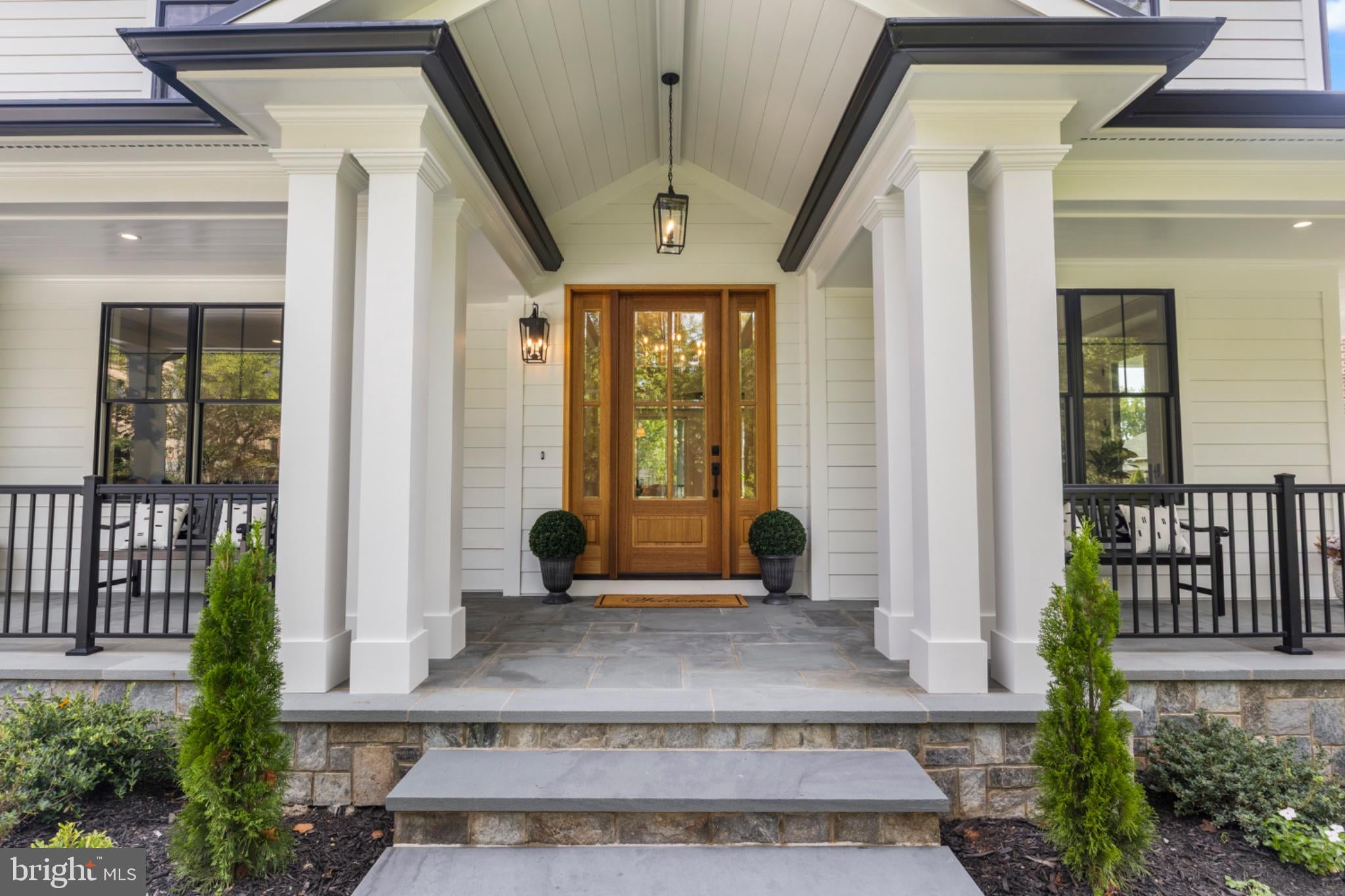 4 SEDGWICK LANE