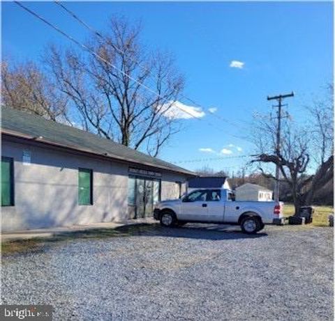 Photo of 2833 Ocean Gateway #2, CAMBRIDGE, MD 21613 (MLS # MDDO2010990)