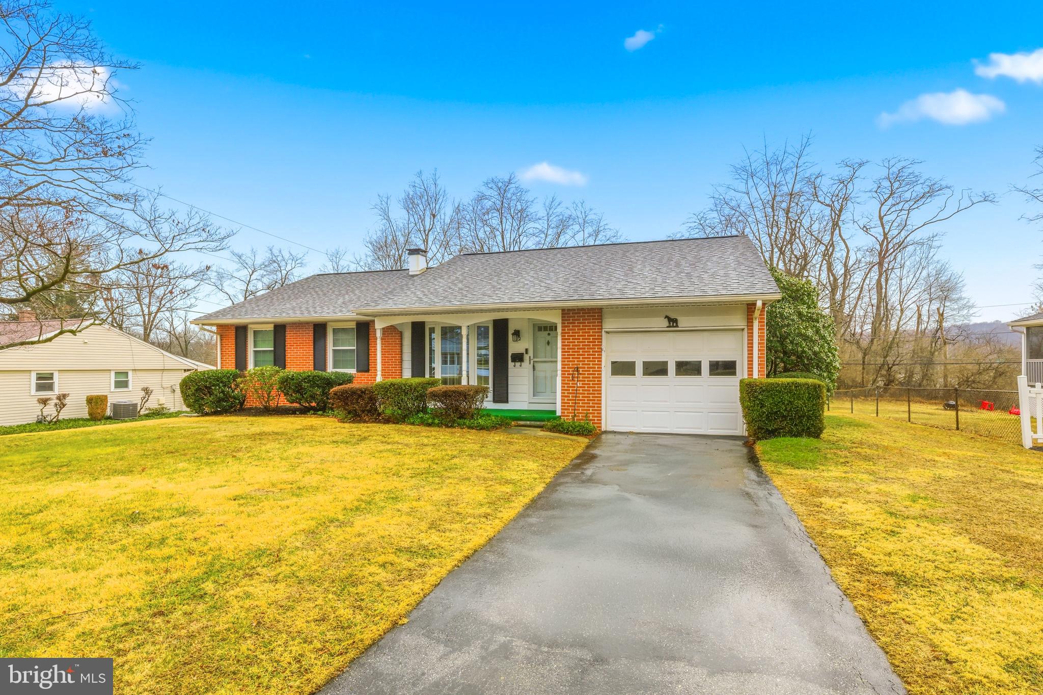DOWNINGTOWN BORO - Residential