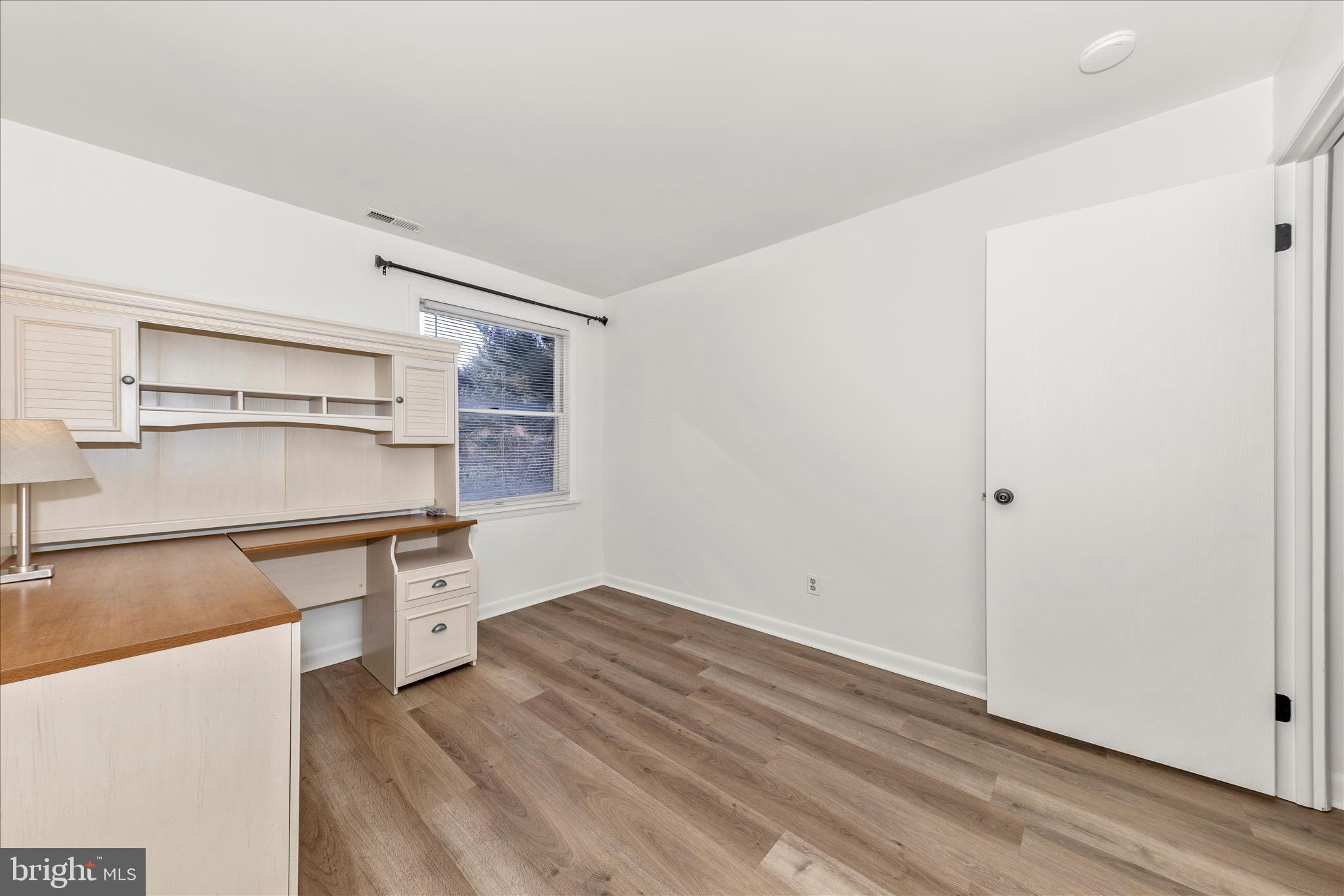 GLADE TOWN - Residential