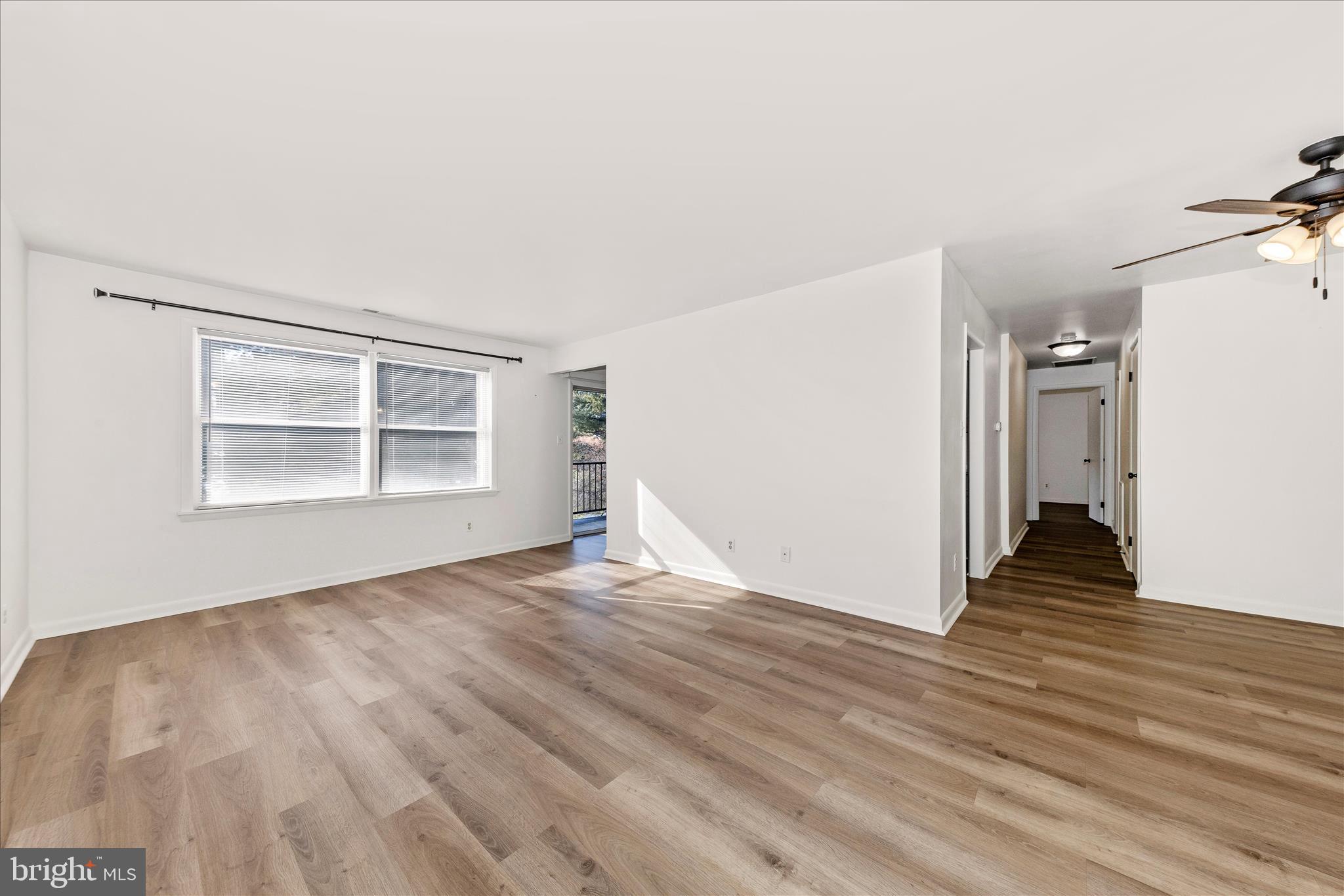 GLADE TOWN - Residential