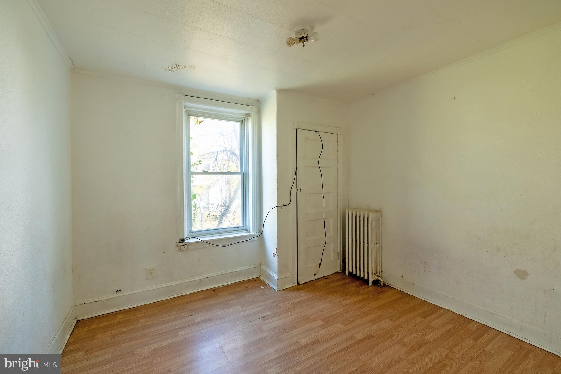 GERMANTOWN (EAST) - Residential