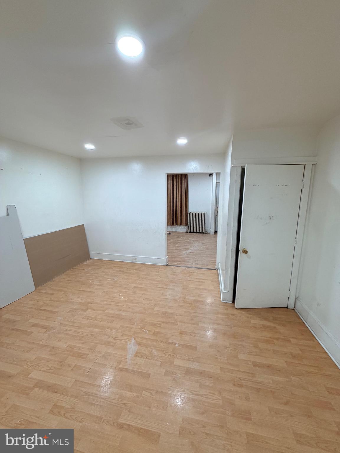 GERMANTOWN (EAST) - Residential