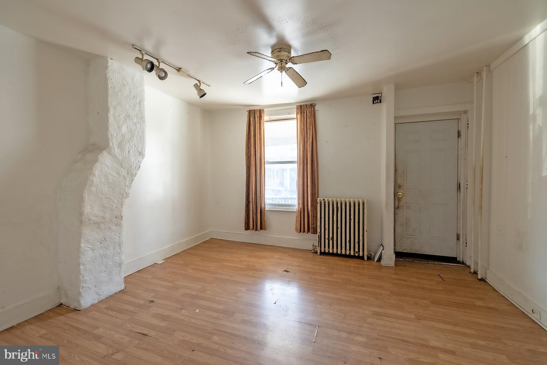 GERMANTOWN (EAST) - Residential