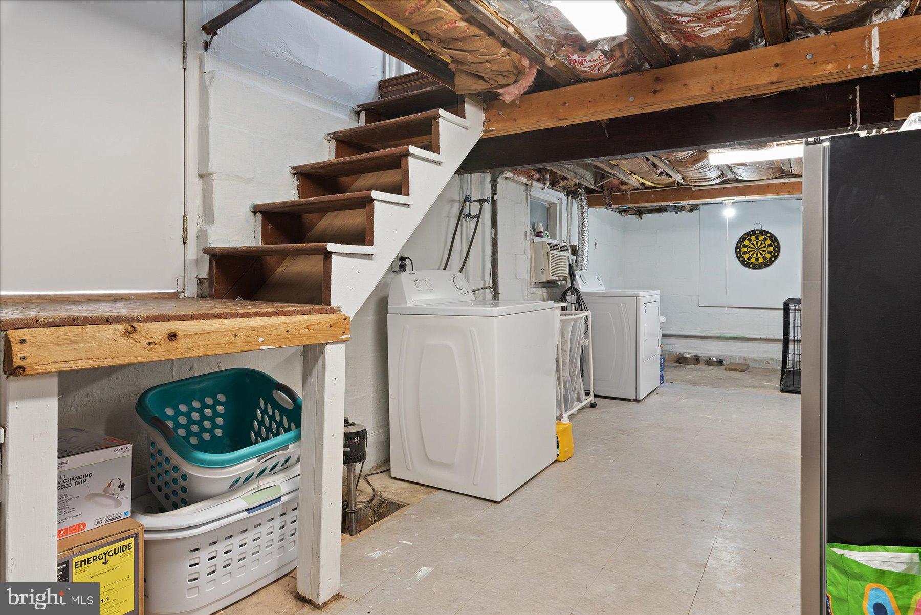 CATON HILLS - Residential