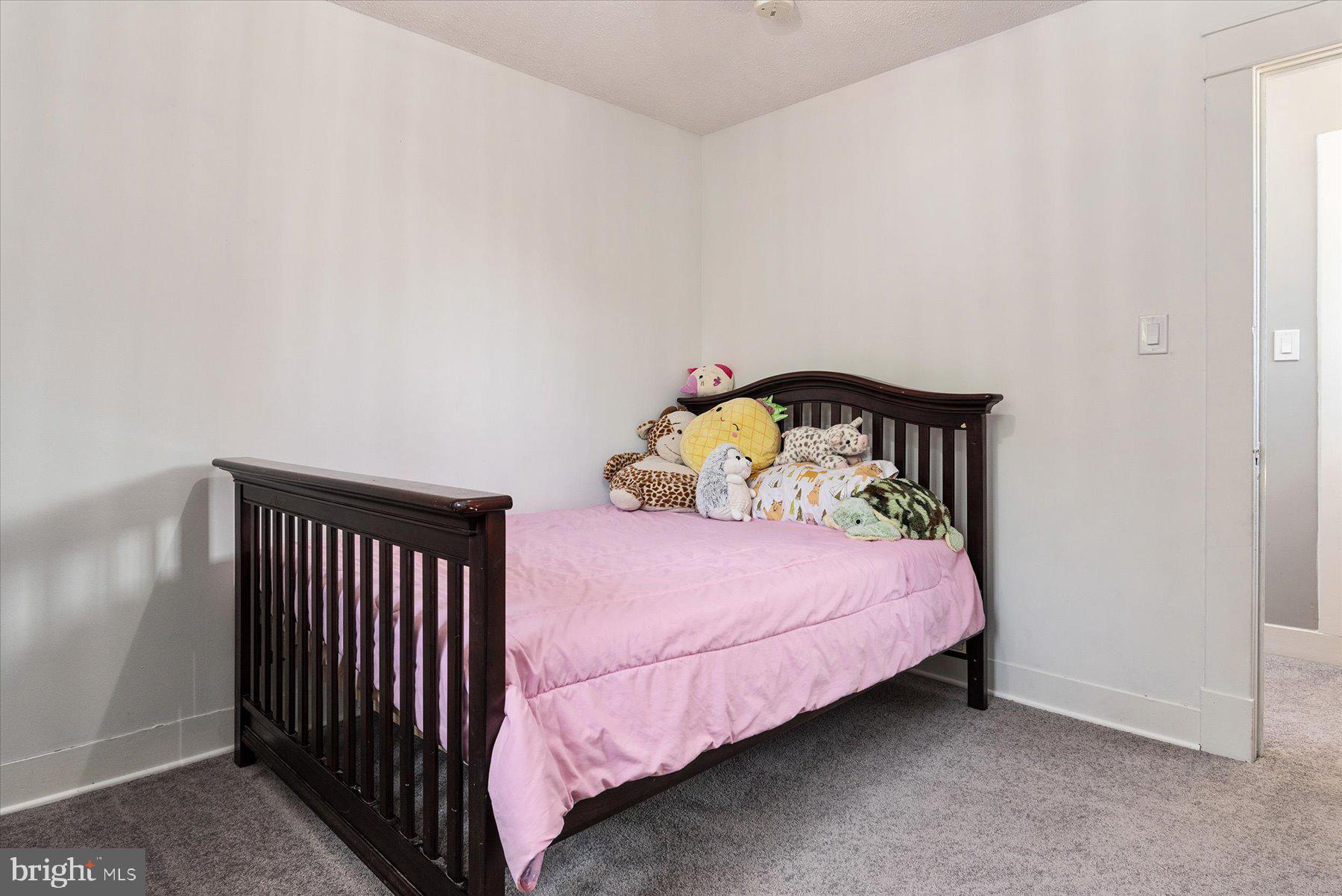 CATON HILLS - Residential